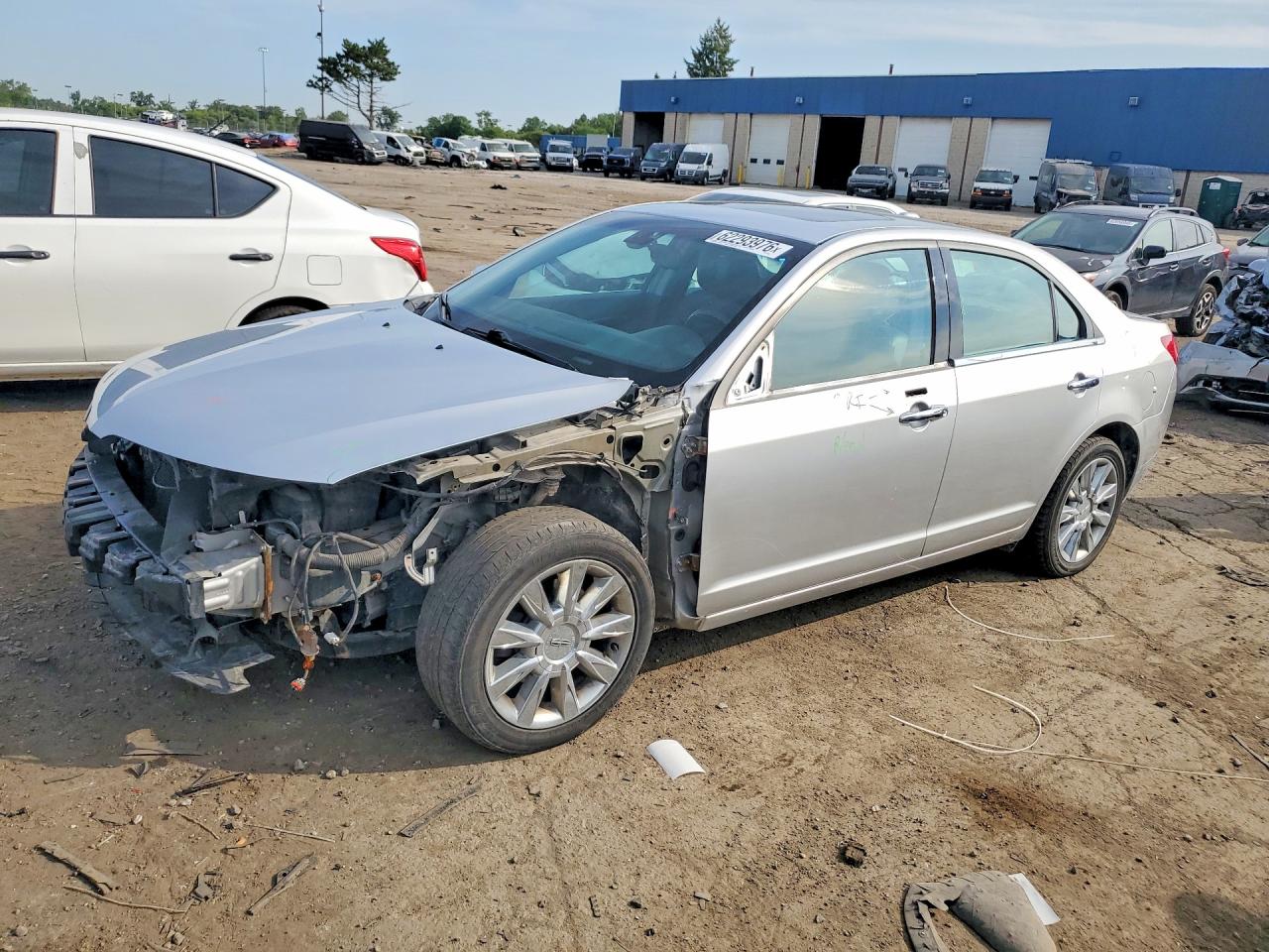2011 Lincoln Mkz Серебряный vin: 3LNHL2GC3BR771296