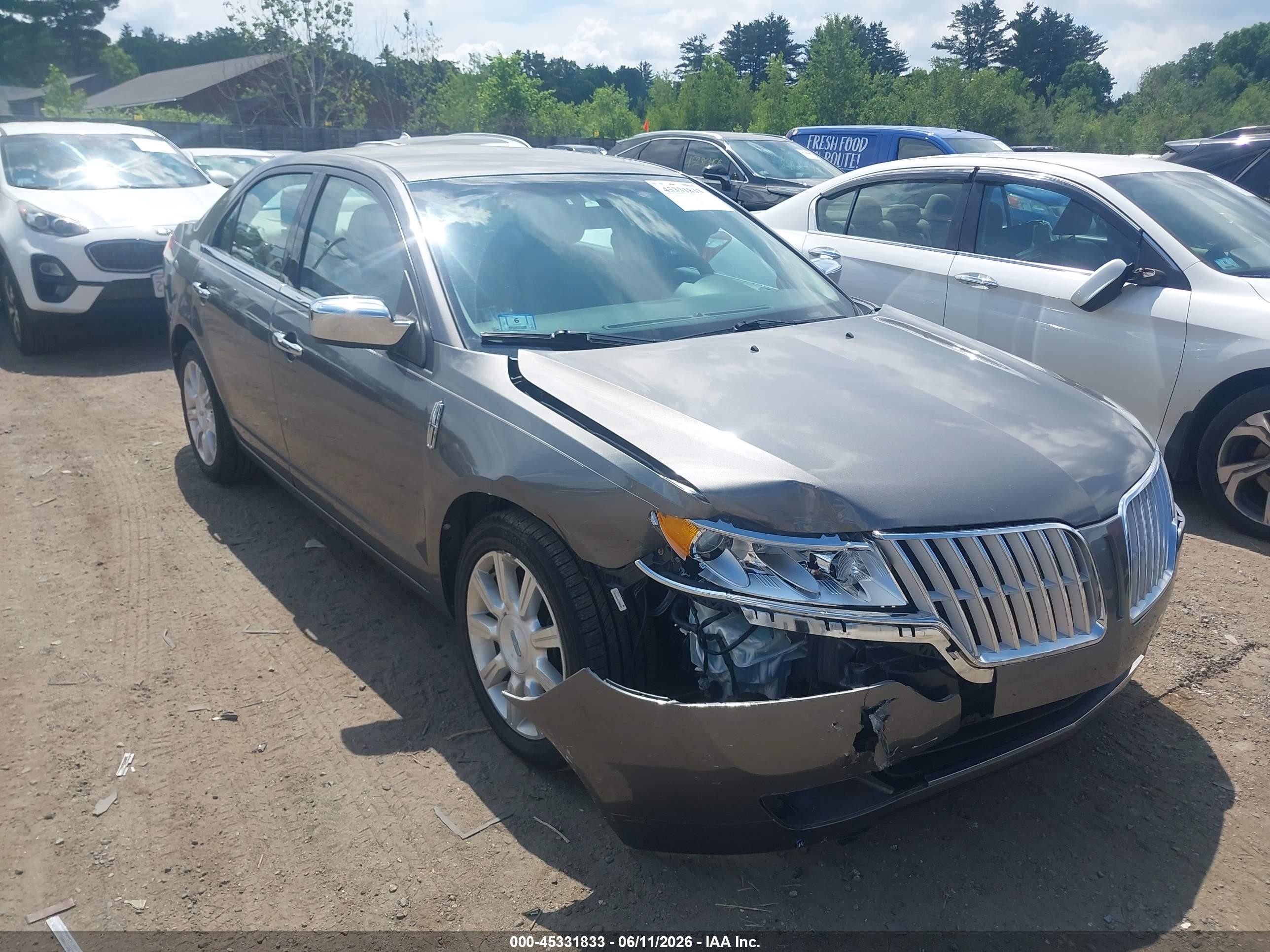 2012 Lincoln Mkz Серебряный vin: 3LNHL2GC3CR808784