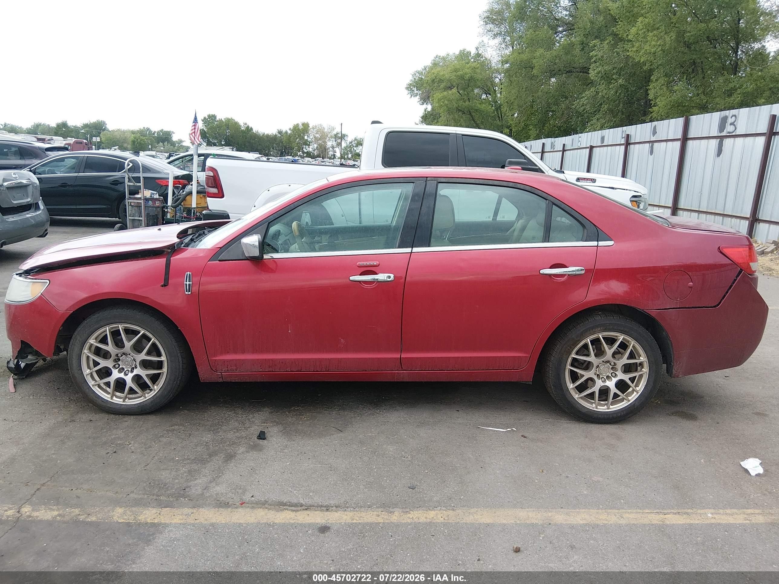 2012 Lincoln Mkz   Red vin: 3LNHL2GC3CR817291