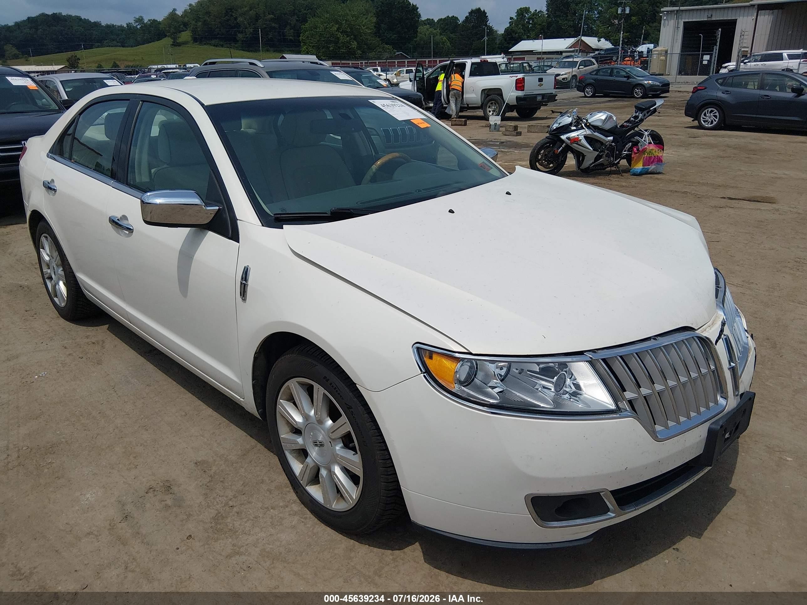 2012 Lincoln Mkz   Белый vin: 3LNHL2GC3CR834124