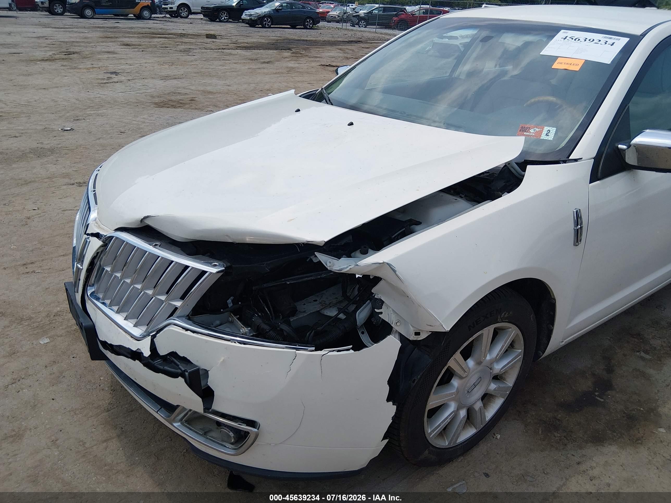 2012 Lincoln Mkz   Белый vin: 3LNHL2GC3CR834124