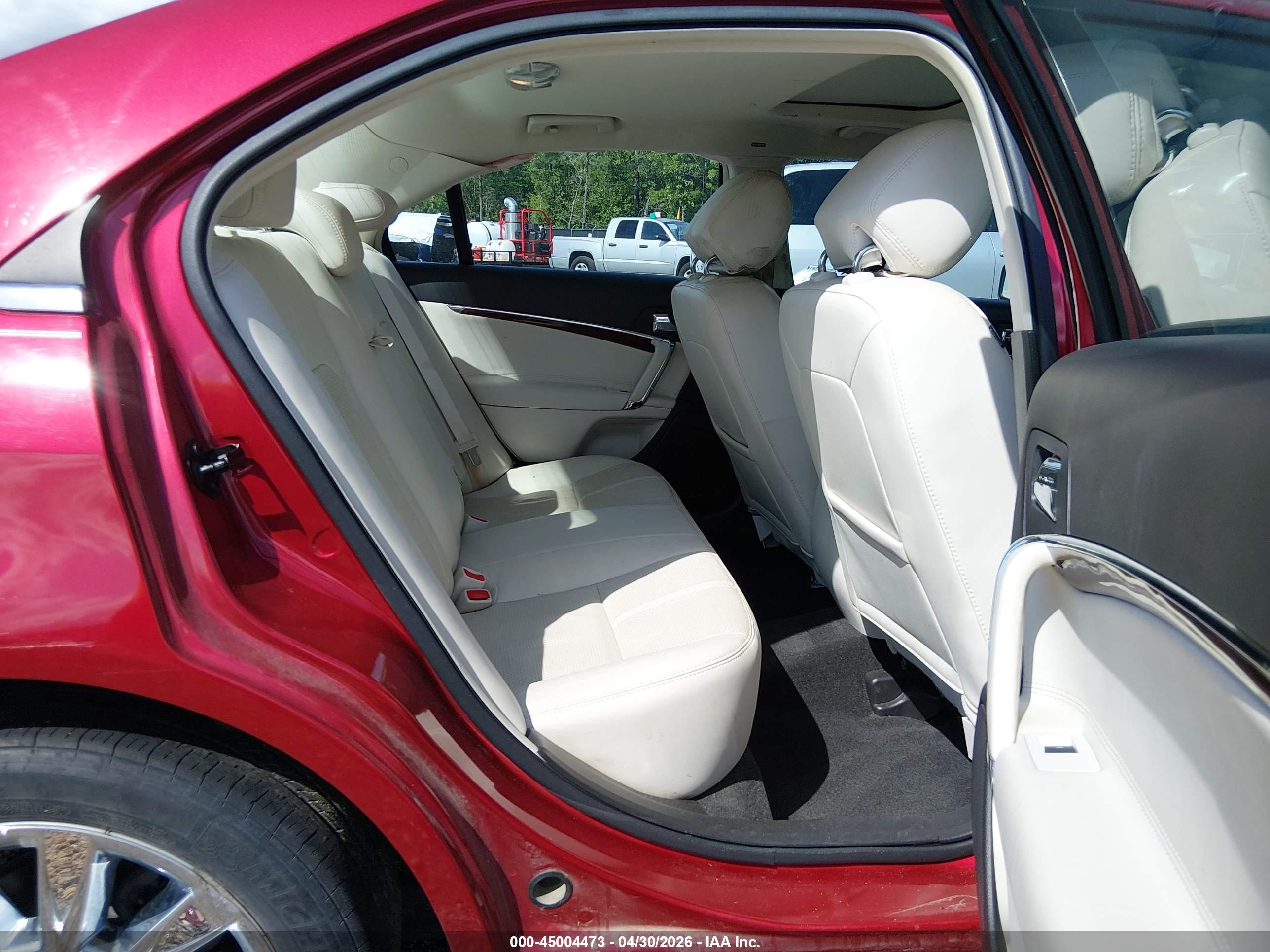 2012 Lincoln Mkz   Red vin: 3LNHL2GC3CR838304