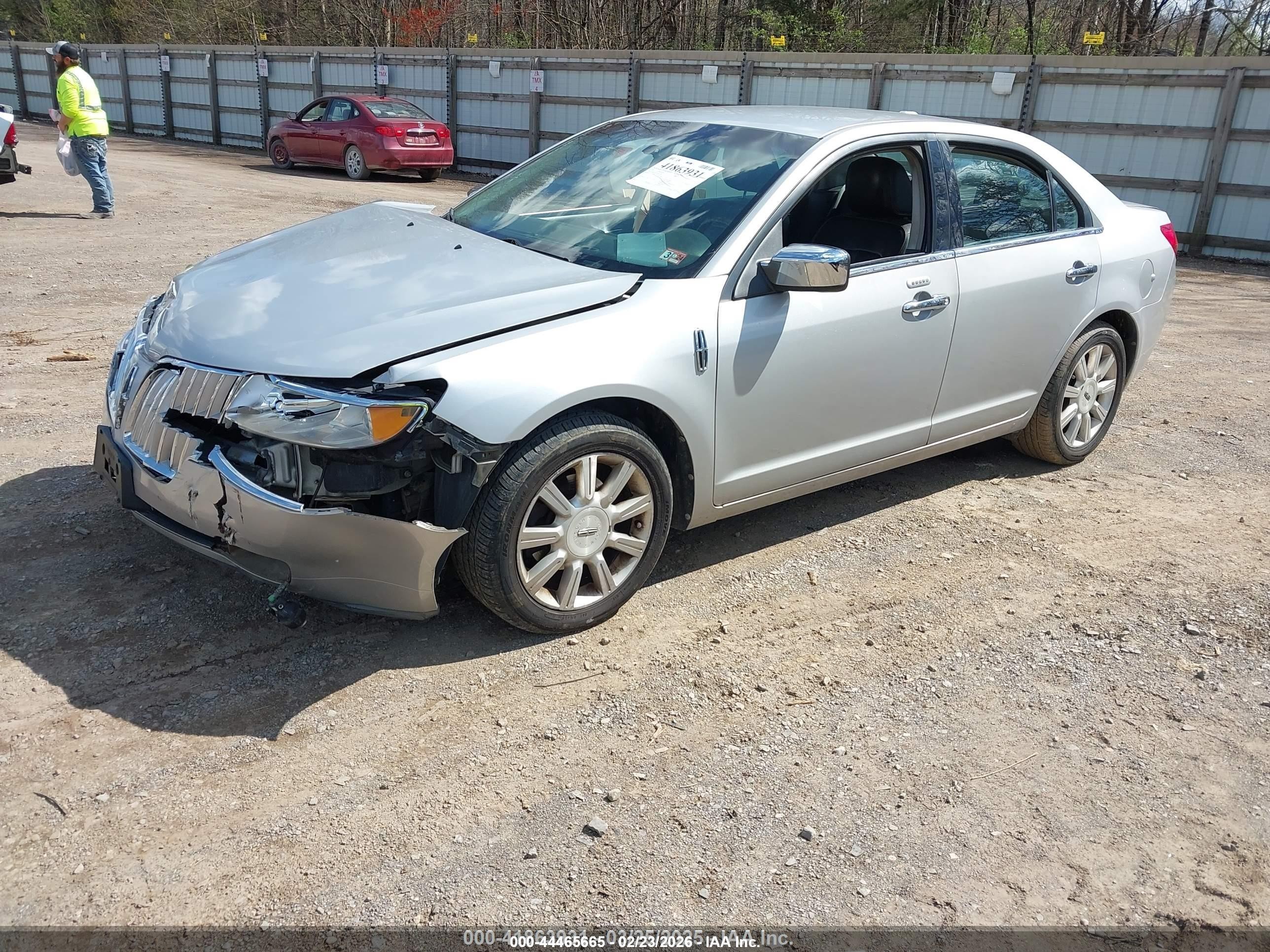 2010 Lincoln Mkz   Silver vin: 3LNHL2GC4AR651828