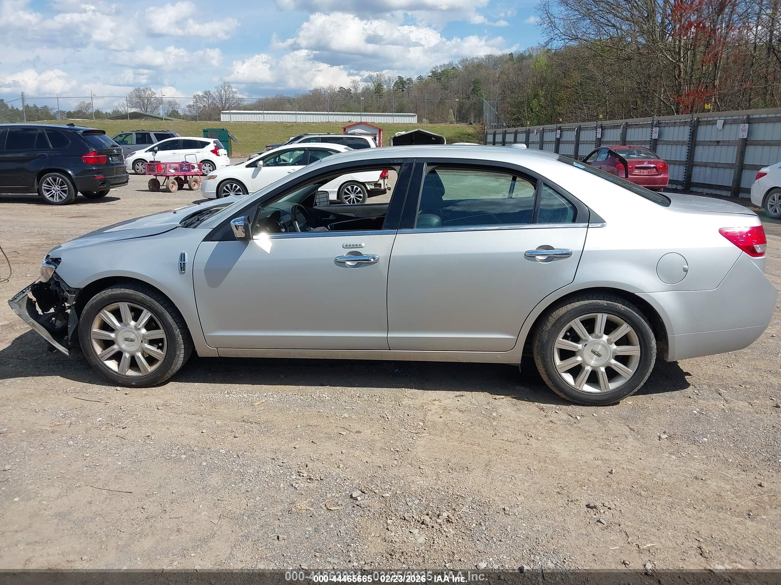 2010 Lincoln Mkz   Silver vin: 3LNHL2GC4AR651828