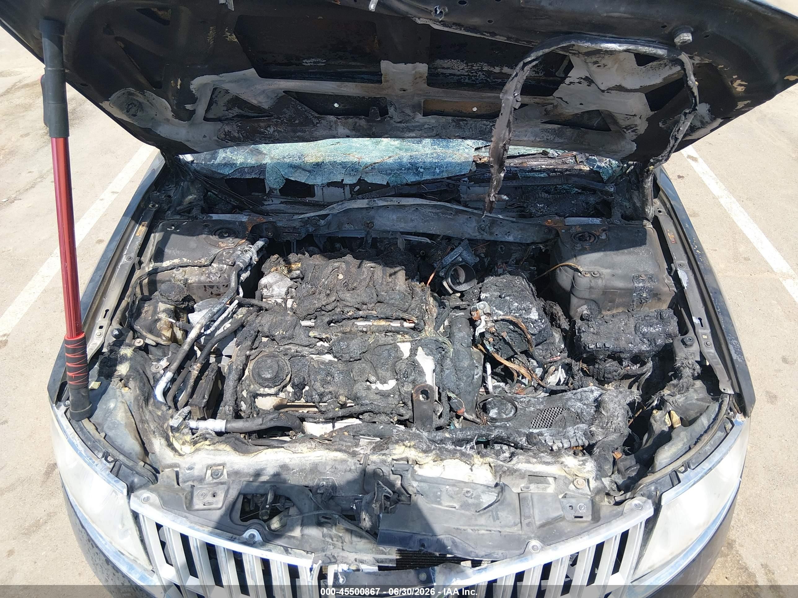2010 Lincoln Mkz Черный vin: 3LNHL2GC4AR655734