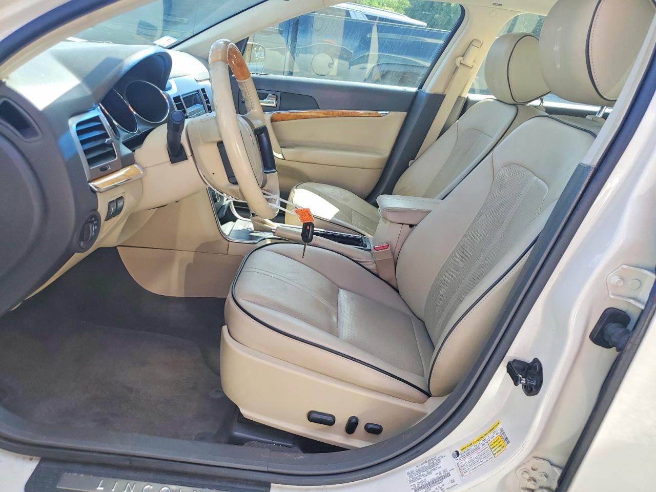 2012 Lincoln Mkz White vin: 3LNHL2GC4CR802167