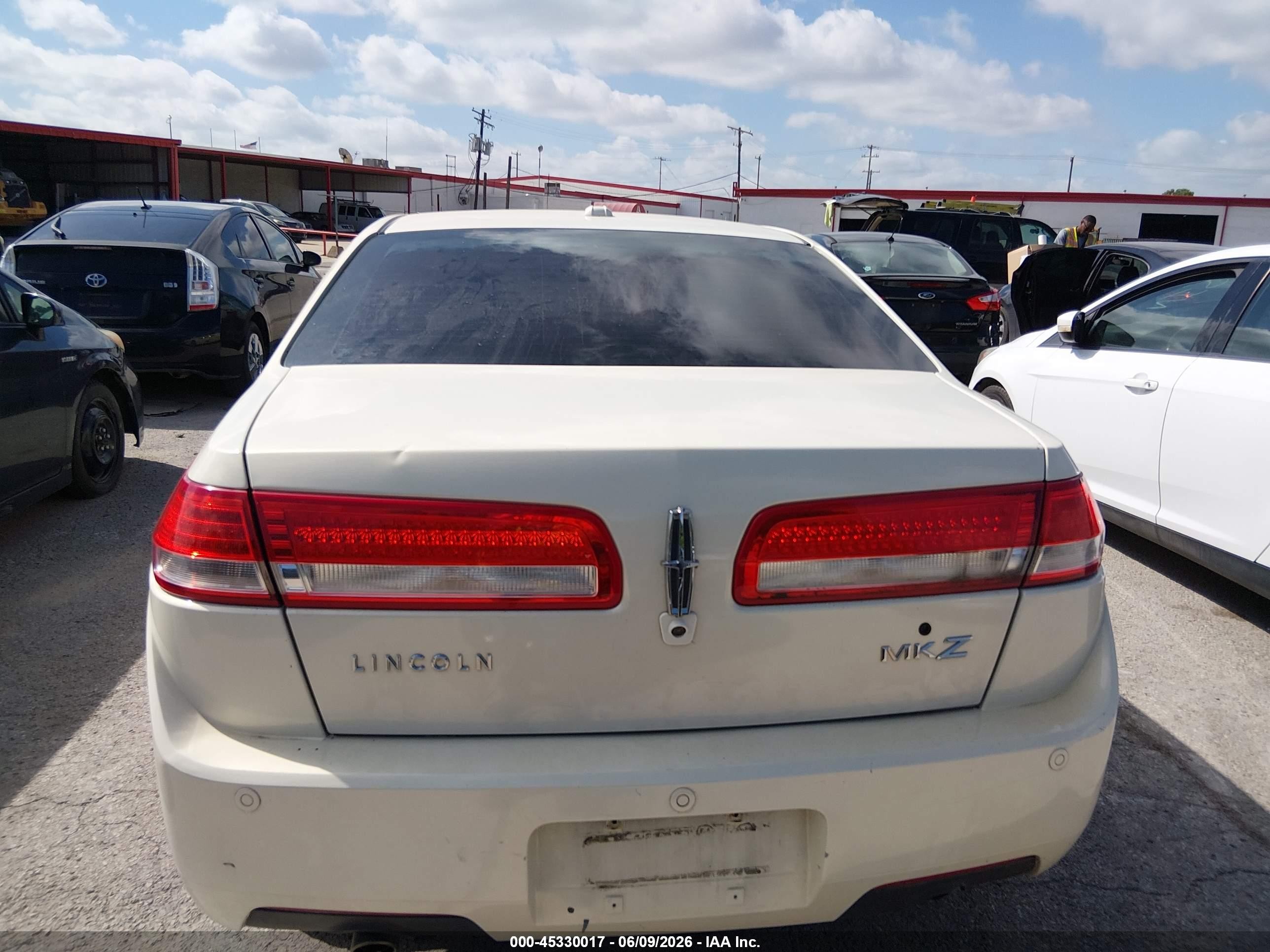 2012 Lincoln Mkz   Champagne vin: 3LNHL2GC4CR815629