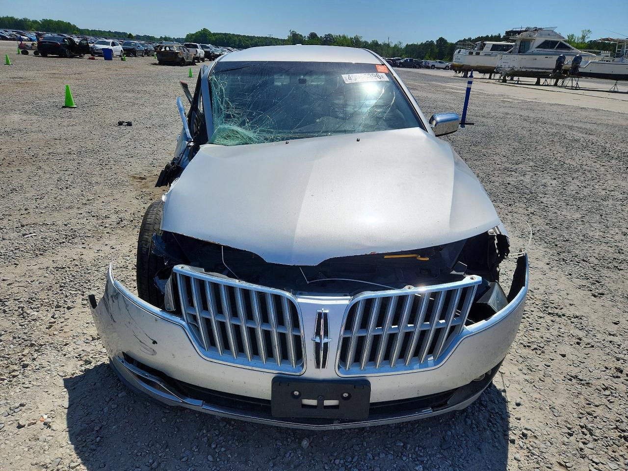 2010 Lincoln Mkz Silver vin: 3LNHL2GC5AR657329