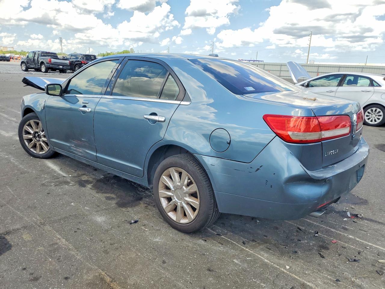 2011 Lincoln Mkz Teal vin: 3LNHL2GC5BR751891