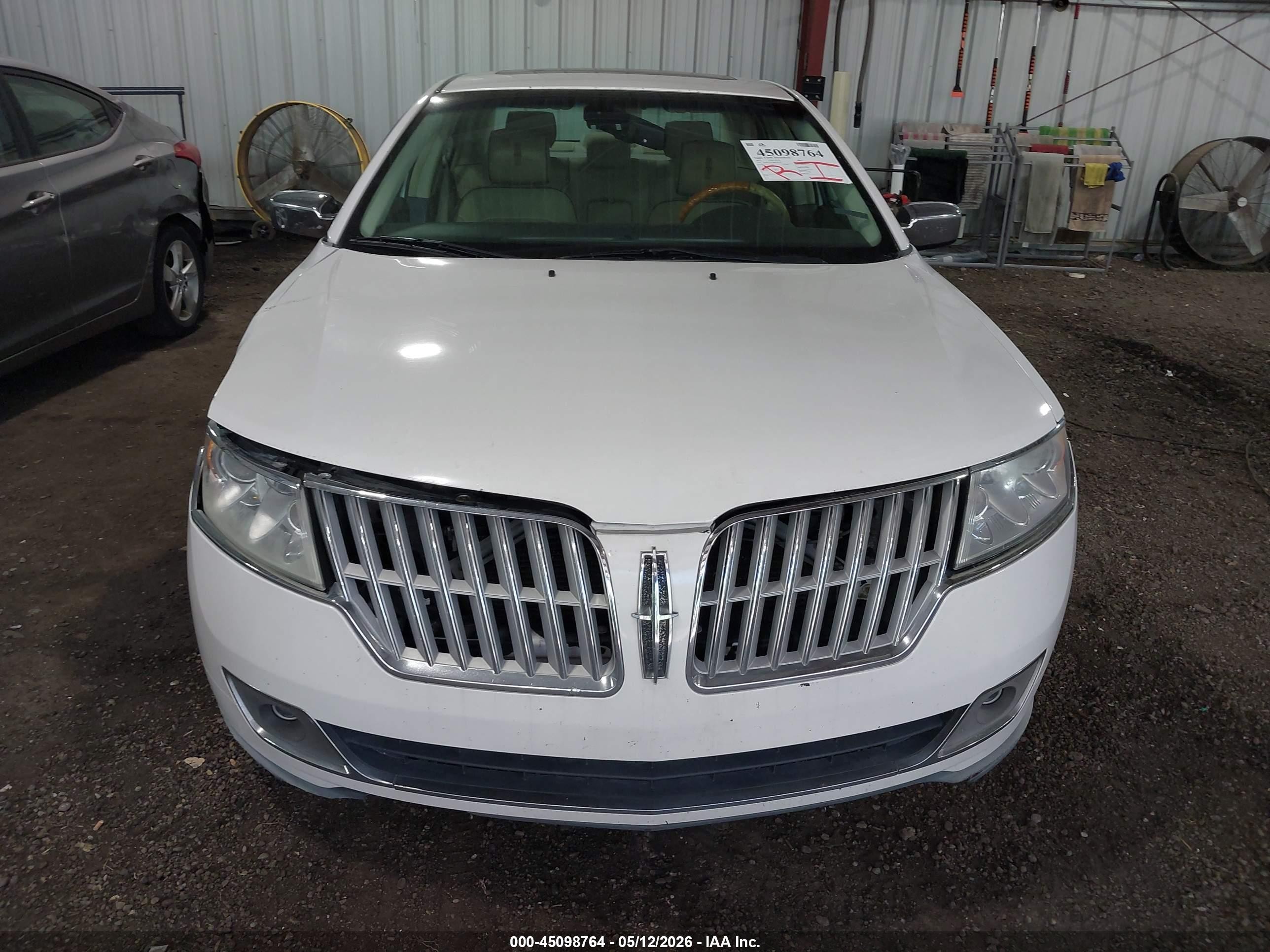 2011 Lincoln Mkz   White vin: 3LNHL2GC5BR763152
