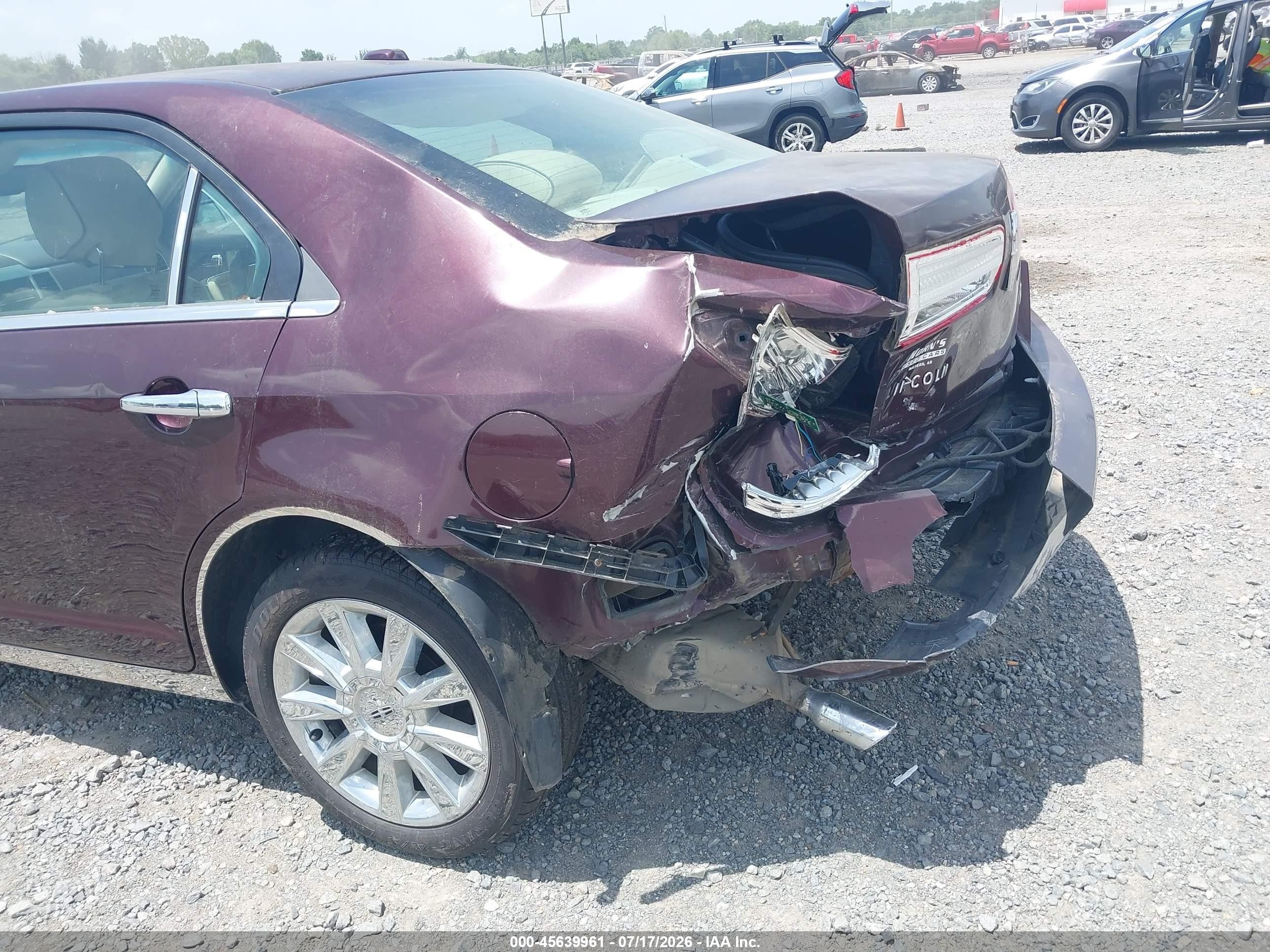 2011 Lincoln Mkz   Purple vin: 3LNHL2GC5BR769162