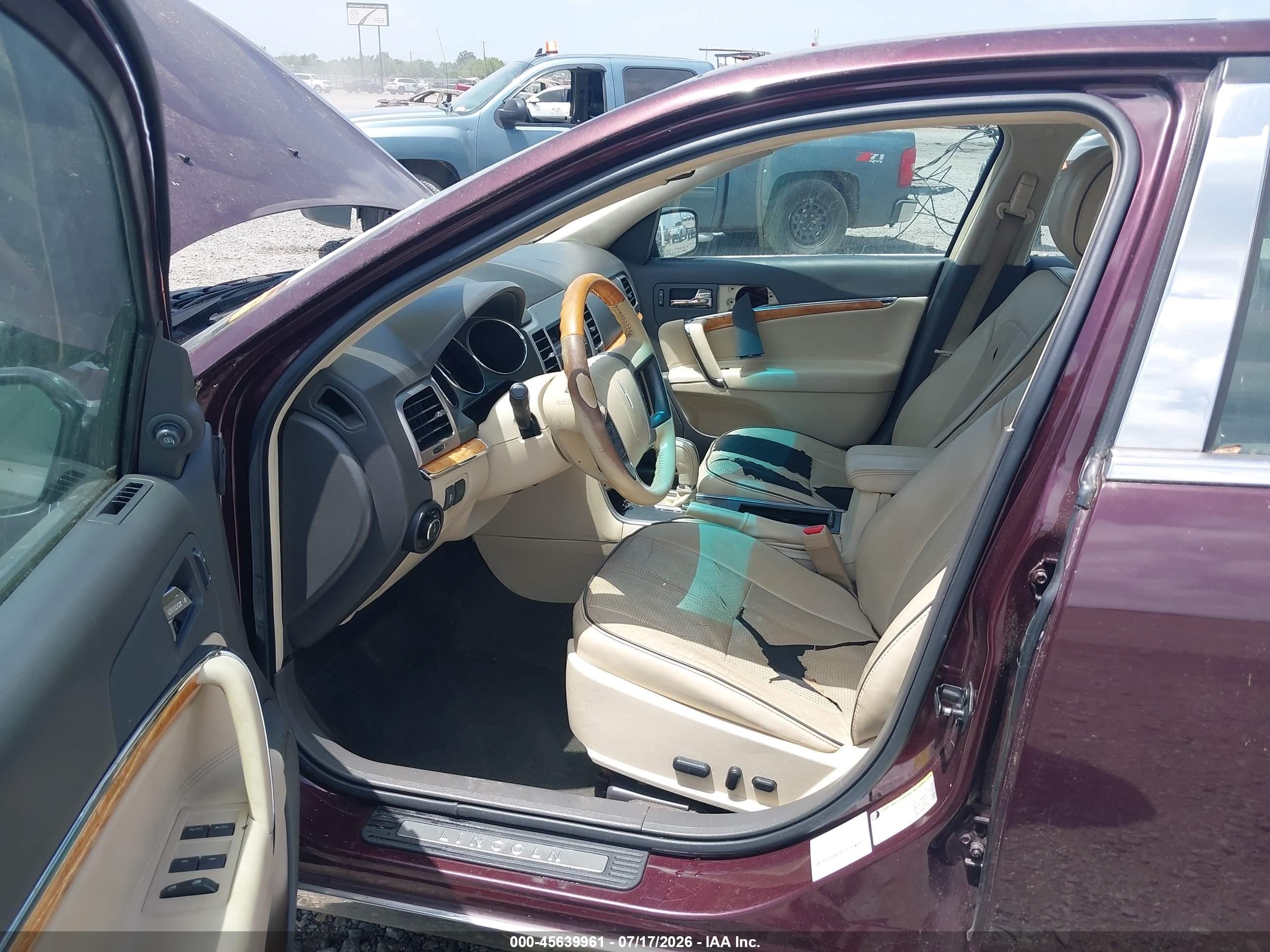 2011 Lincoln Mkz   Purple vin: 3LNHL2GC5BR769162