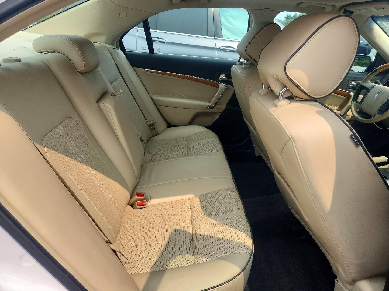 2011 Lincoln Mkz White vin: 3LNHL2GC5BR776015