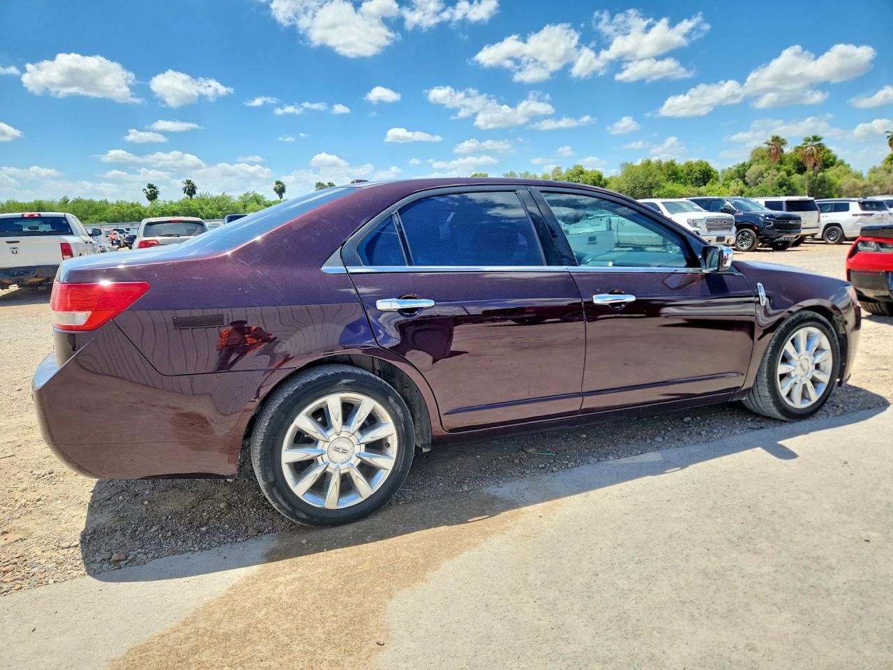 2012 Lincoln Mkz Maroon vin: 3LNHL2GC5CR833167