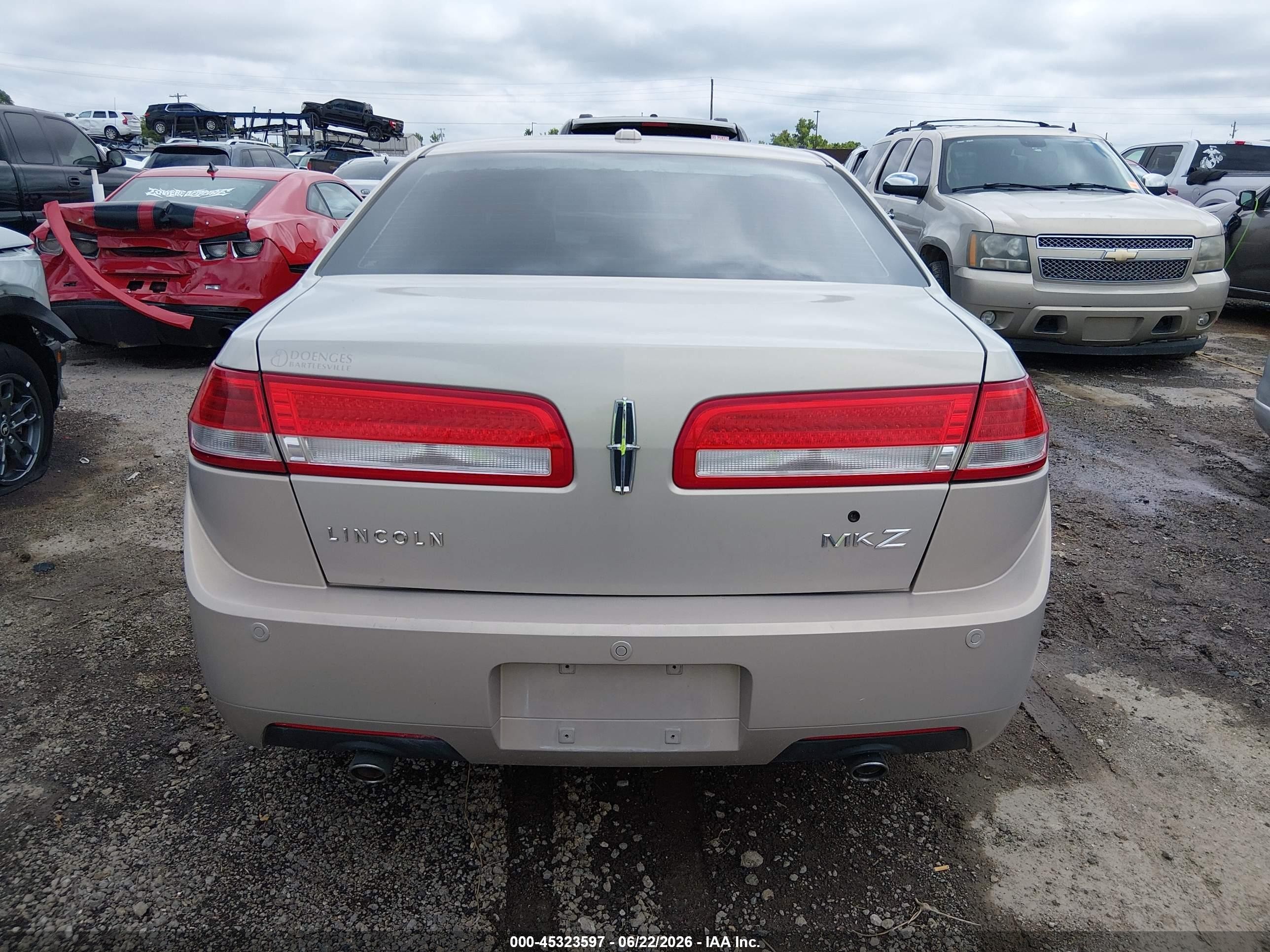 2010 Lincoln Mkz Gold vin: 3LNHL2GC6AR621097