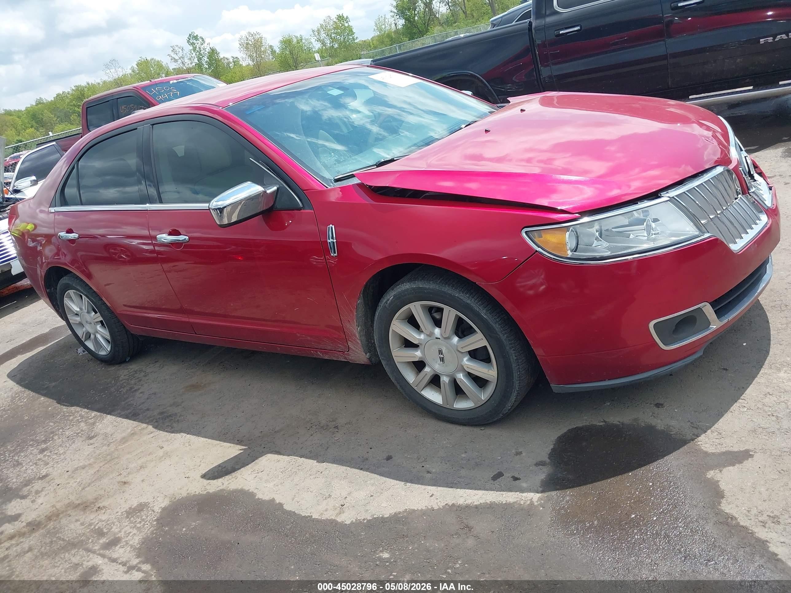 2010 Lincoln Mkz   Red vin: 3LNHL2GC6AR750179