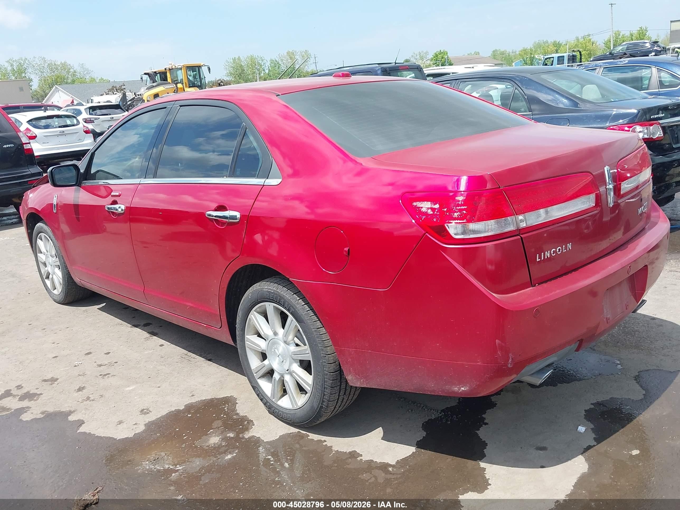 2010 Lincoln Mkz   Red vin: 3LNHL2GC6AR750179