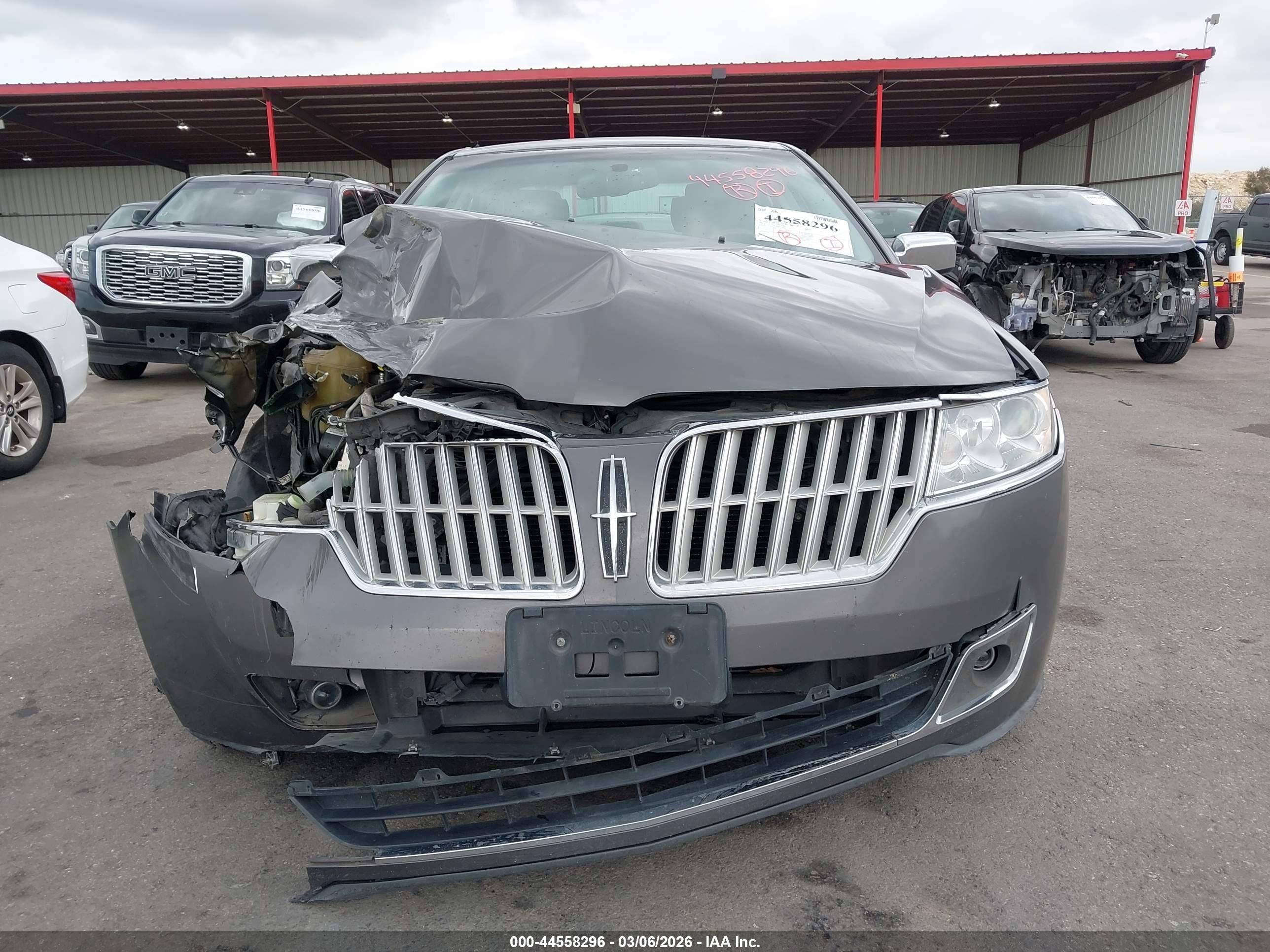 2011 Lincoln Mkz   Gray vin: 3LNHL2GC6BR773141