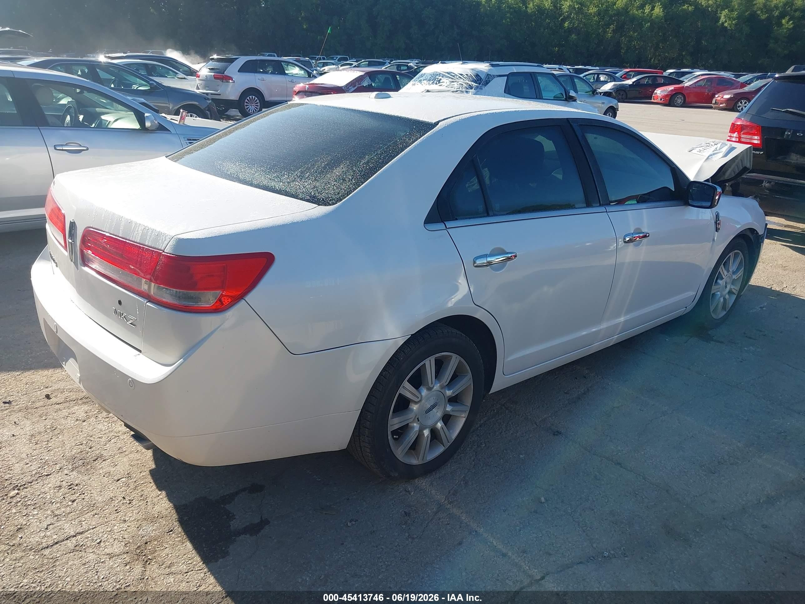 2011 Lincoln Mkz   White vin: 3LNHL2GC6BR774435