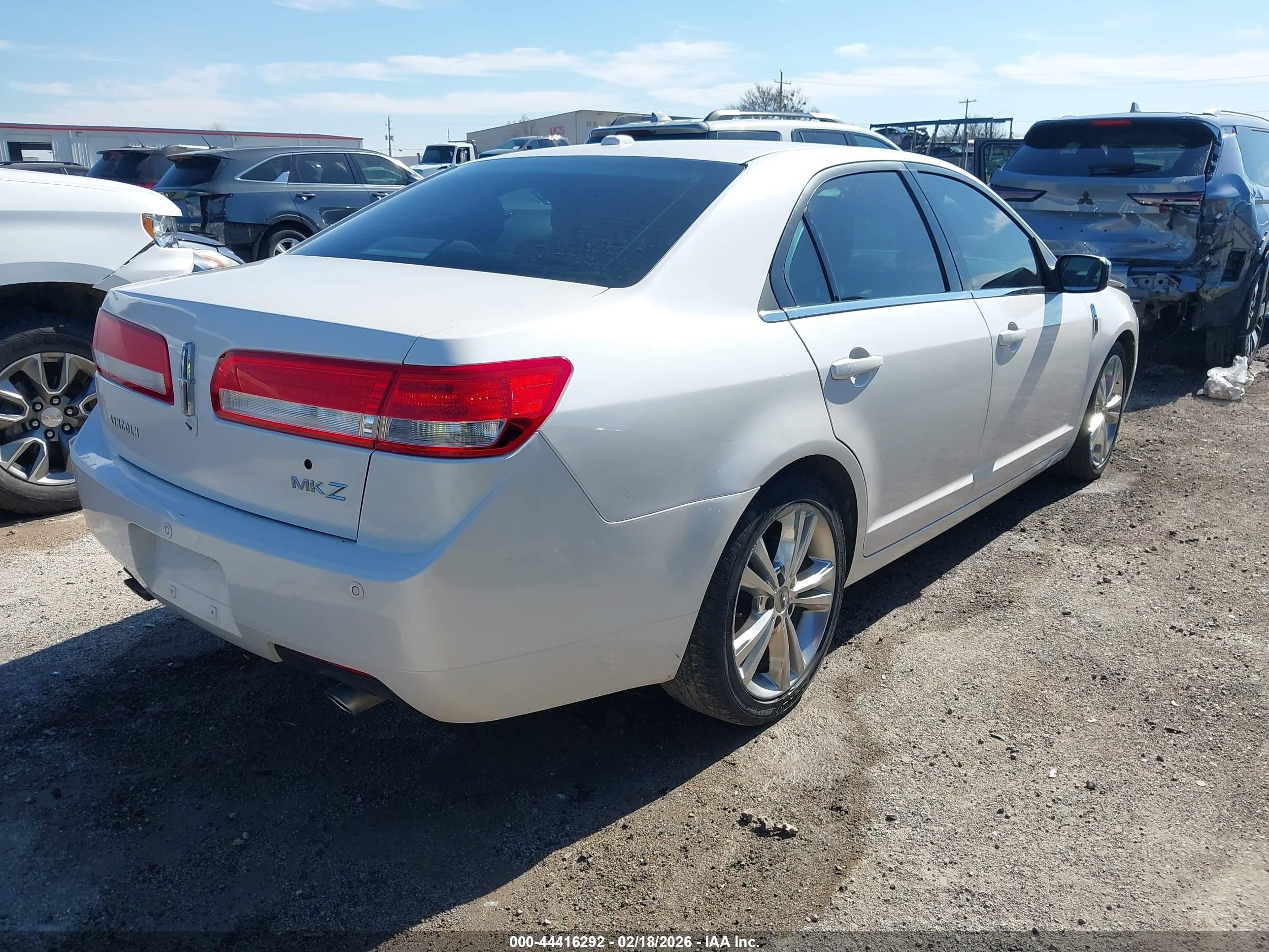 2012 Lincoln Mkz   White vin: 3LNHL2GC6CR814319