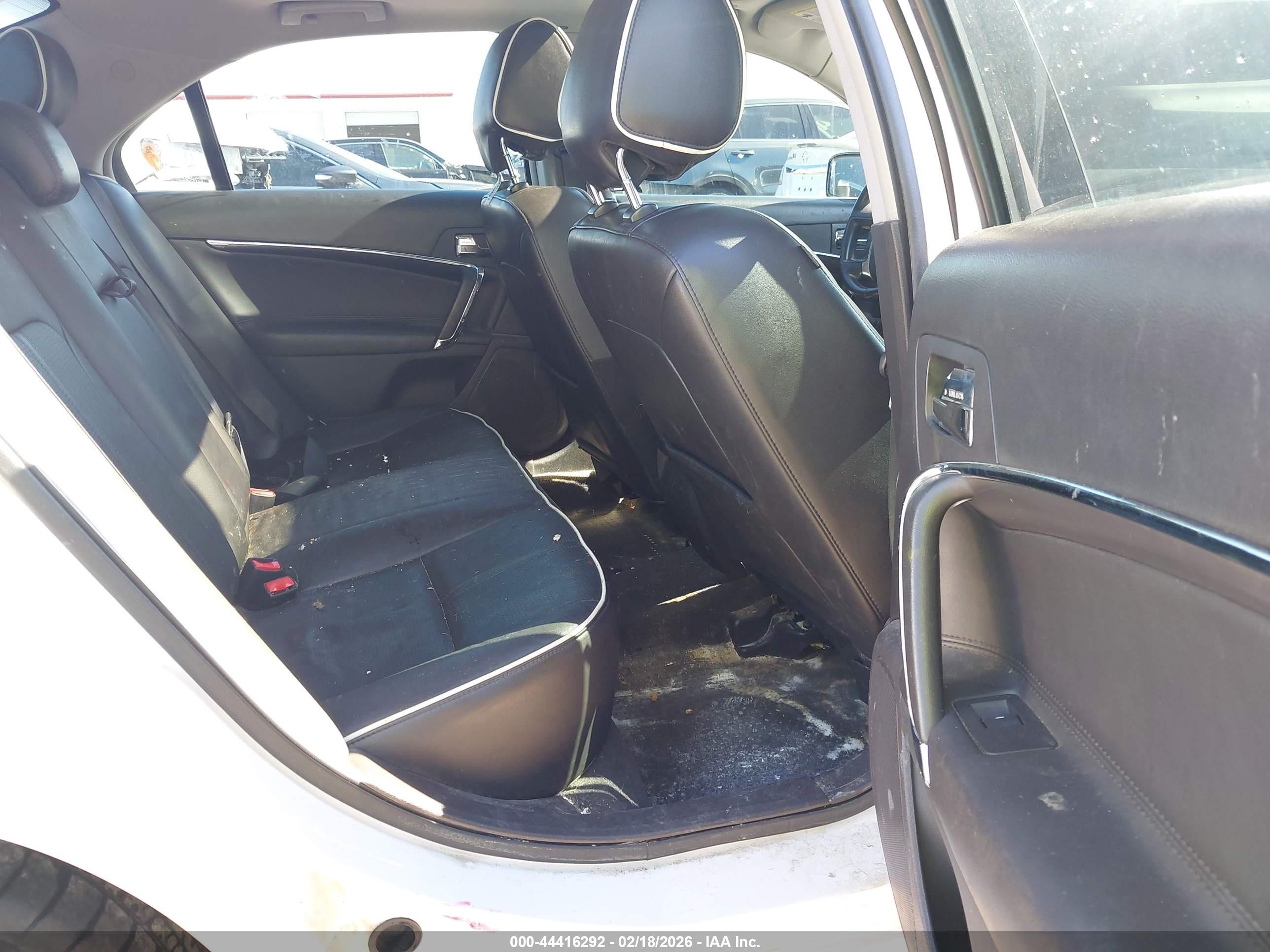 2012 Lincoln Mkz   White vin: 3LNHL2GC6CR814319