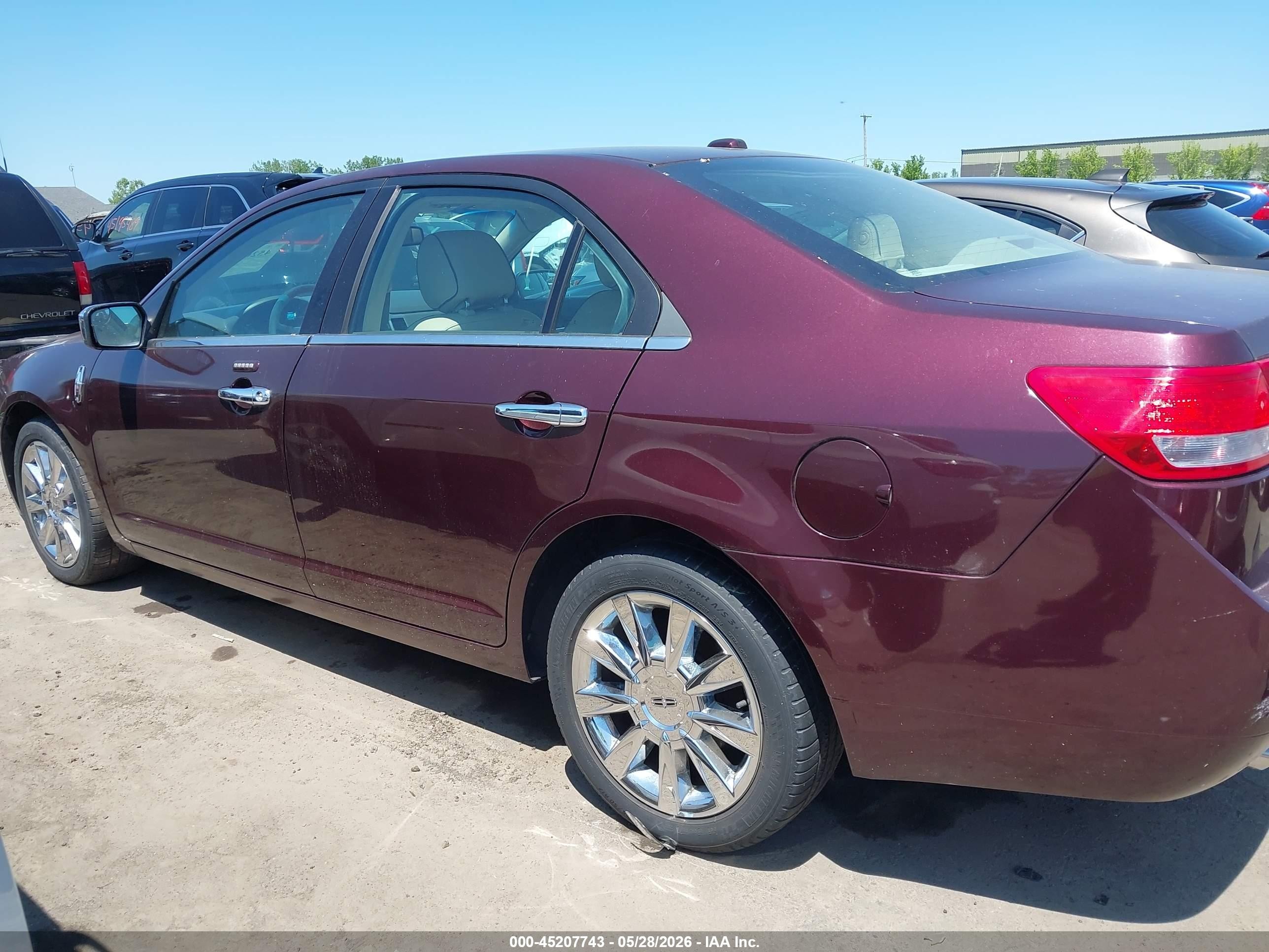 2012 Lincoln Mkz   Burgundy vin: 3LNHL2GC6CR832688