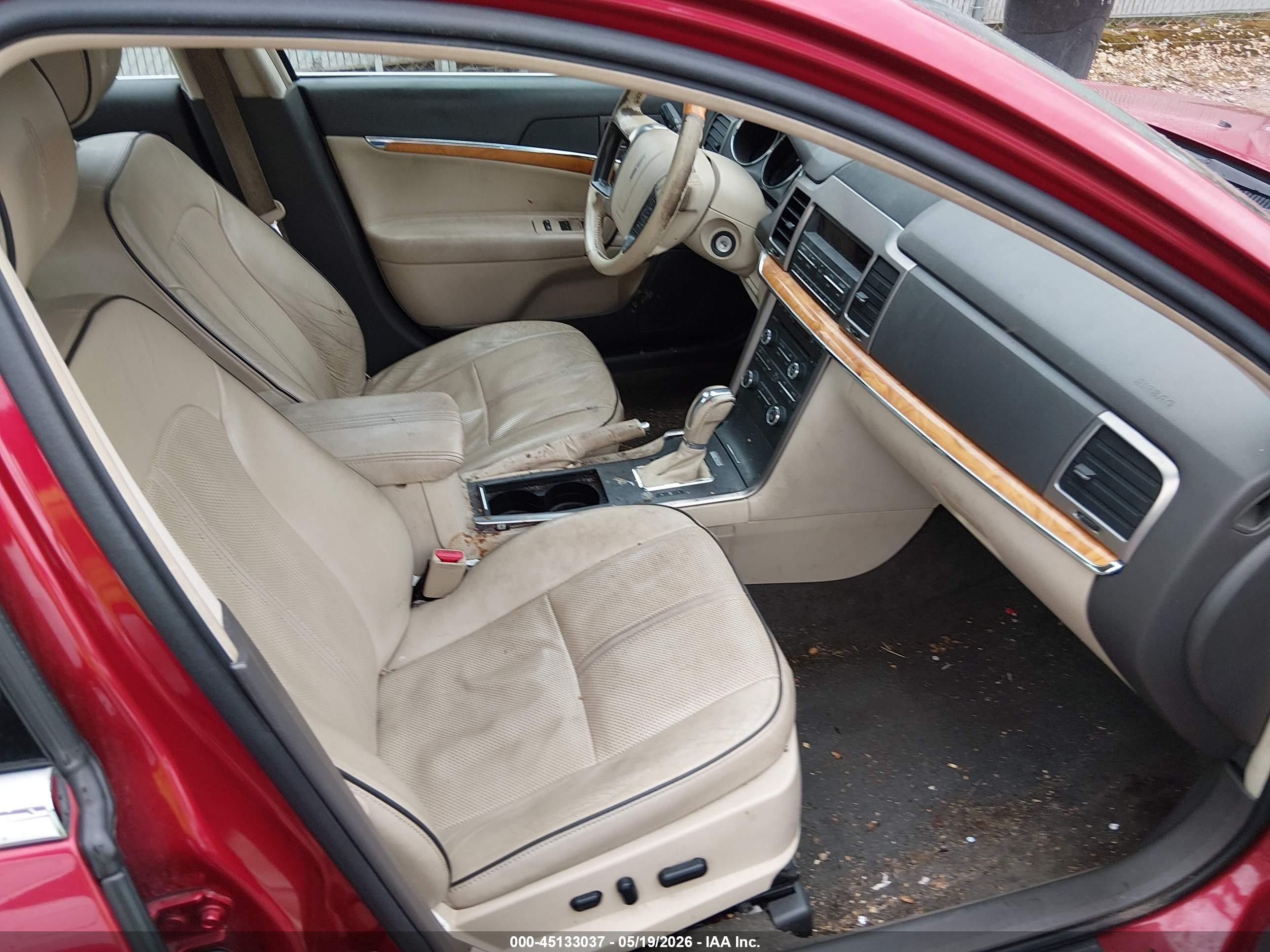 2011 Lincoln Mkz   Red vin: 3LNHL2GC7BR762164