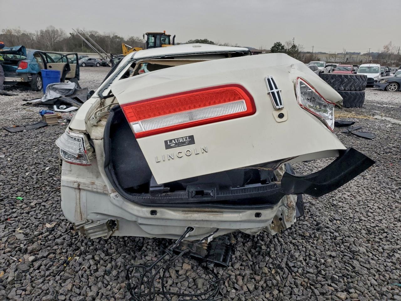 2012 Lincoln Mkz White vin: 3LNHL2GC7CR825829