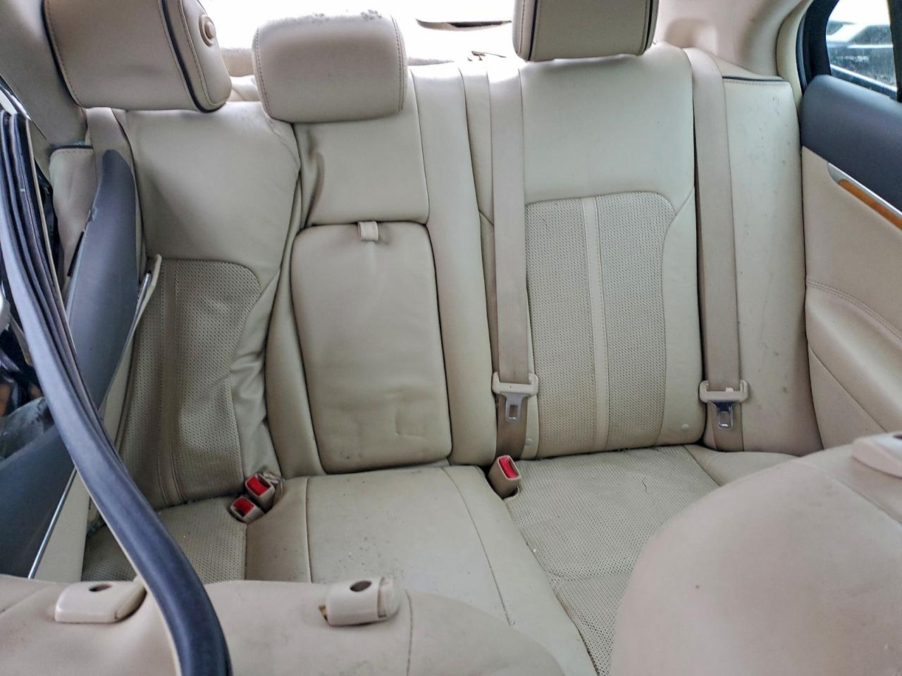 2012 Lincoln Mkz White vin: 3LNHL2GC7CR825829