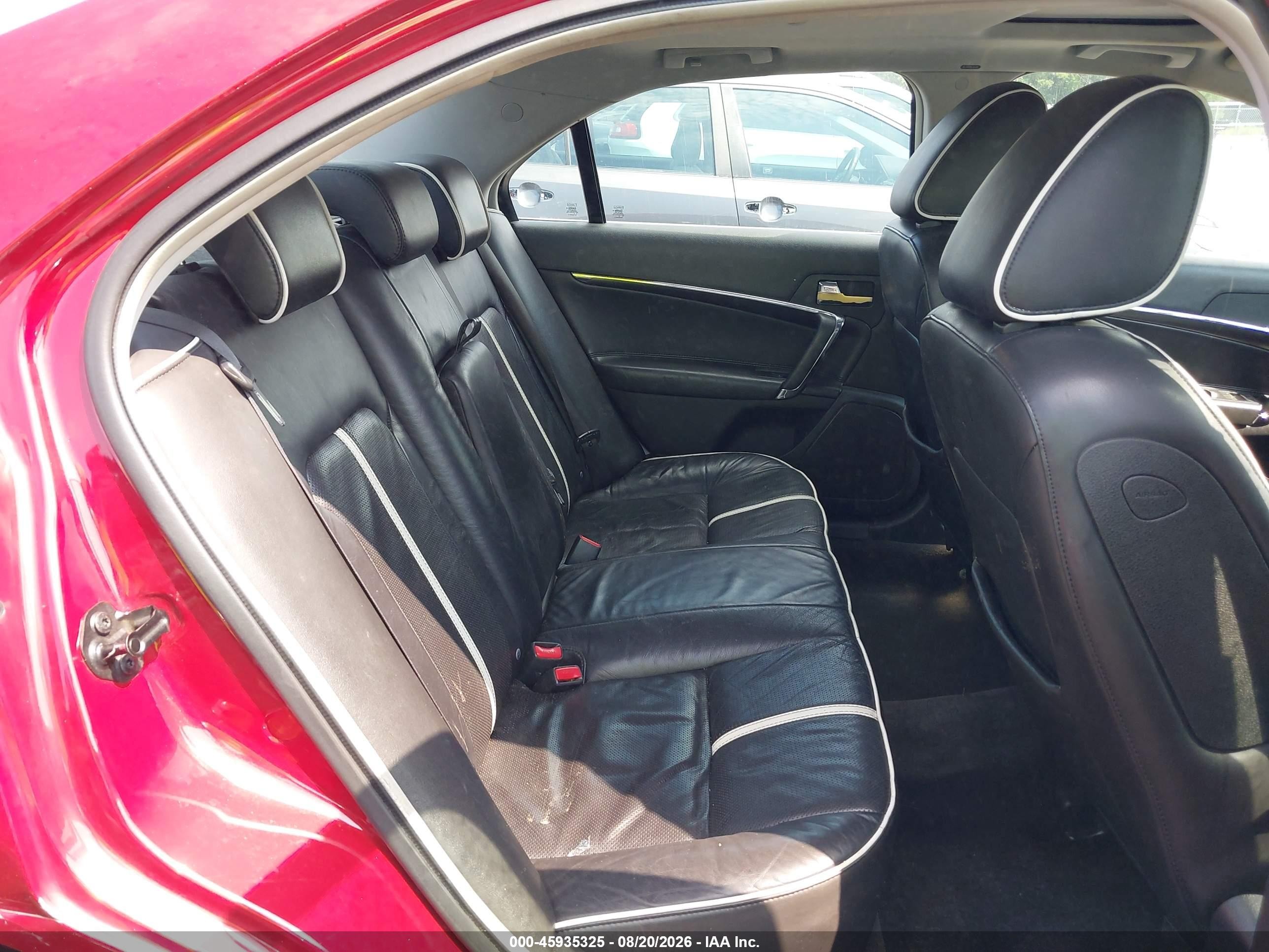2010 Lincoln Mkz   Red vin: 3LNHL2GC8AR602664