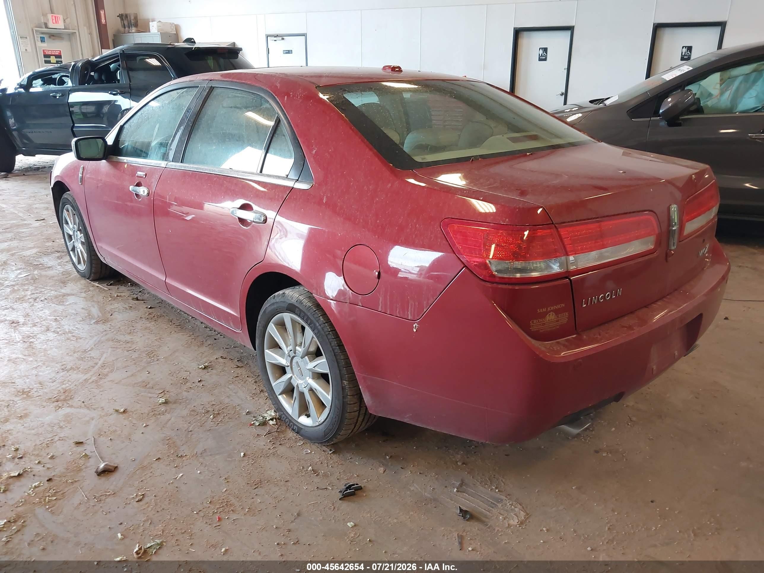 2010 Lincoln Mkz   Red vin: 3LNHL2GC8AR610408