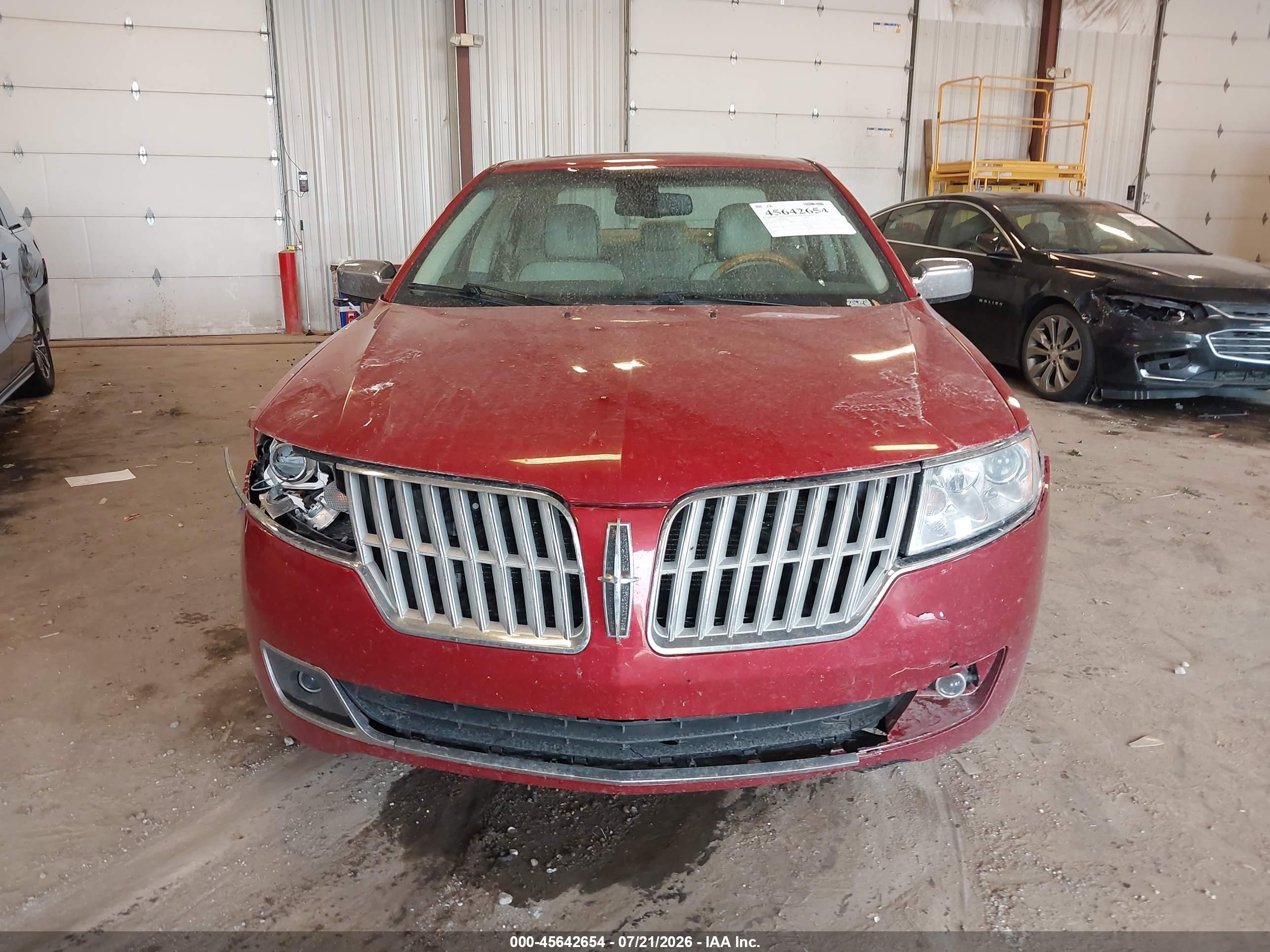 2010 Lincoln Mkz   Red vin: 3LNHL2GC8AR610408