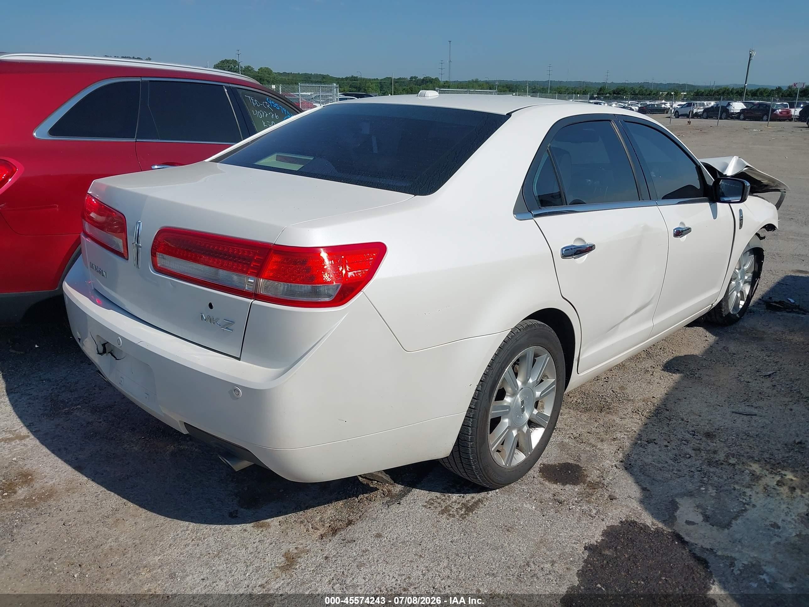 2010 Lincoln Mkz   White vin: 3LNHL2GC8AR628021