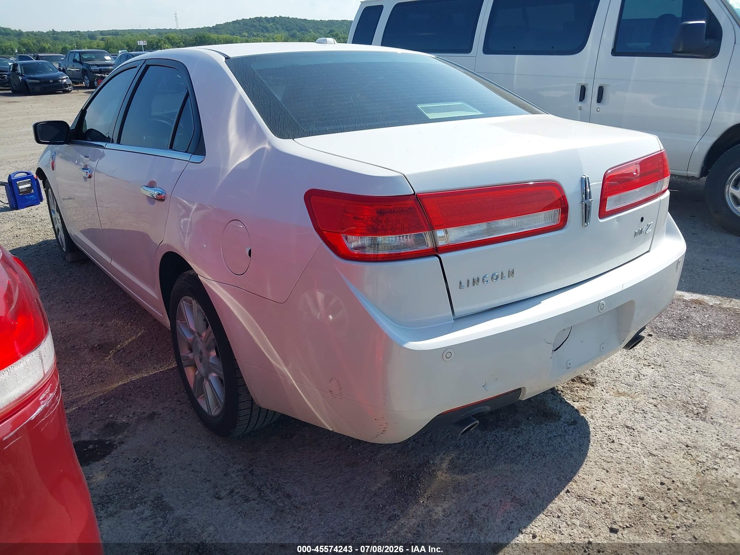 2010 Lincoln Mkz   White vin: 3LNHL2GC8AR628021