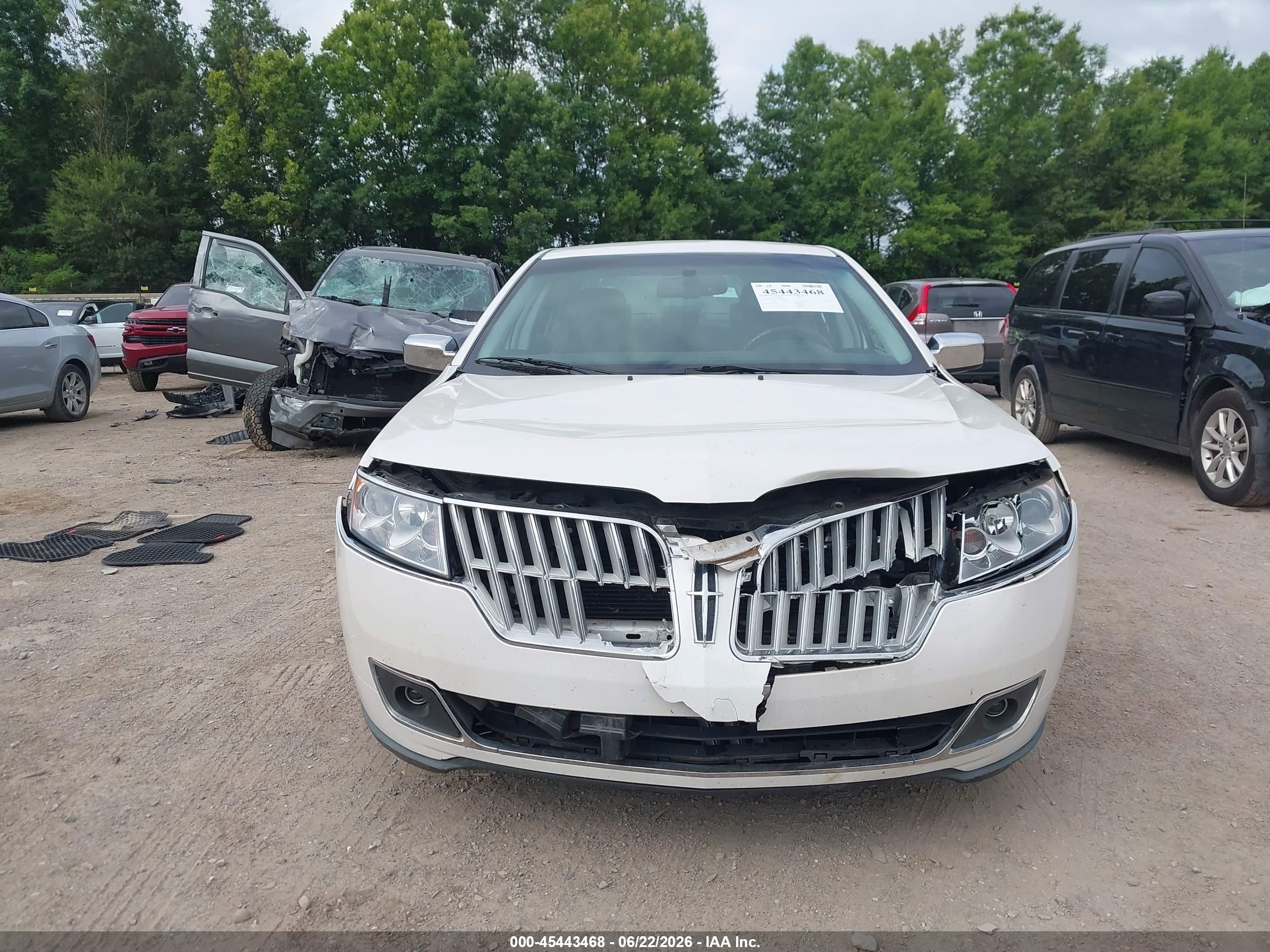 2010 Lincoln Mkz   White vin: 3LNHL2GC9AR618548