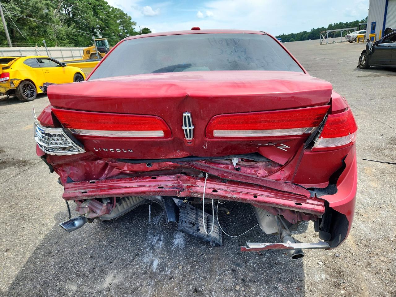2010 Lincoln Mkz Red vin: 3LNHL2GC9AR640887
