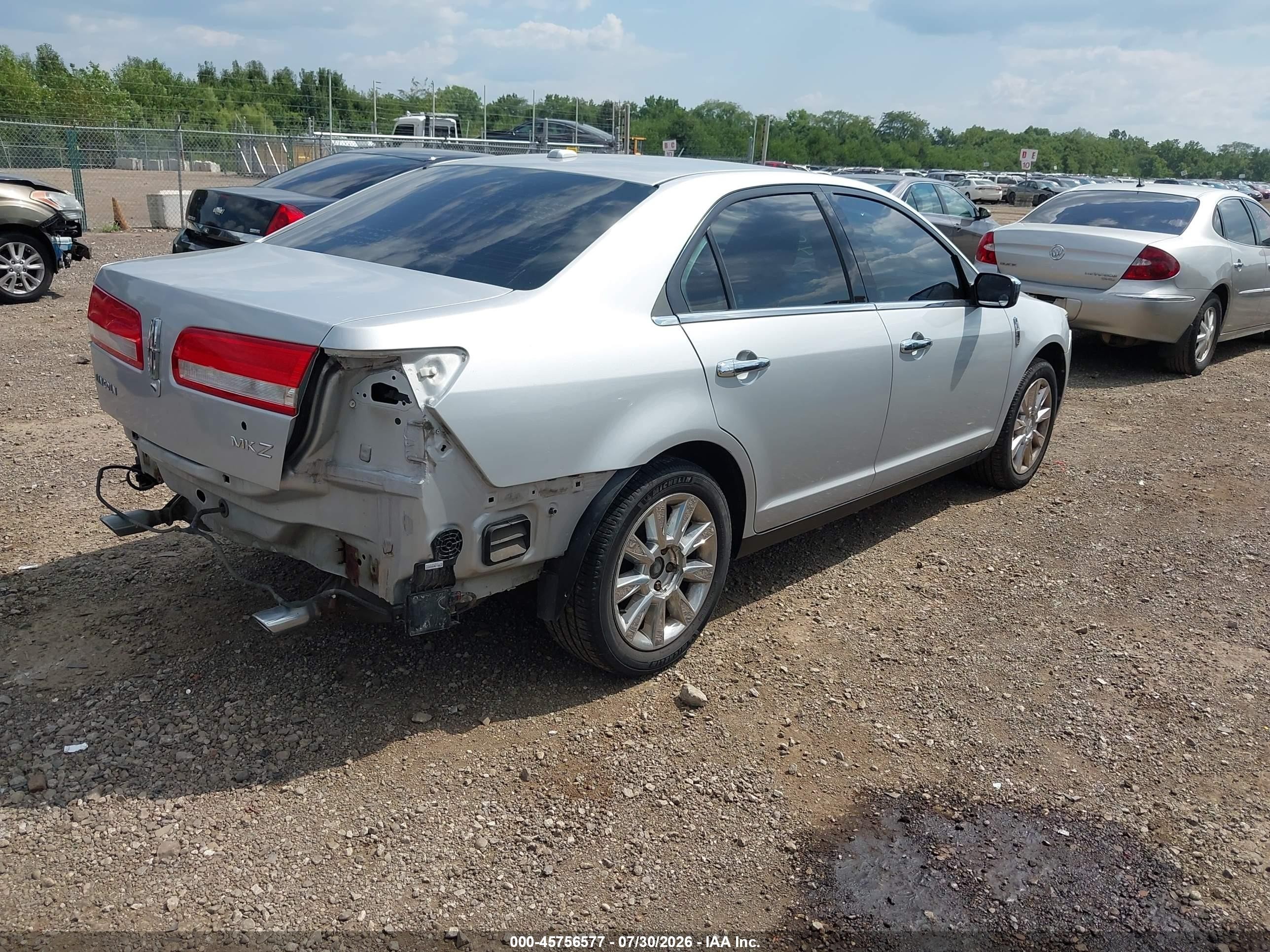 2010 Lincoln Mkz   Silver vin: 3LNHL2GC9AR641330