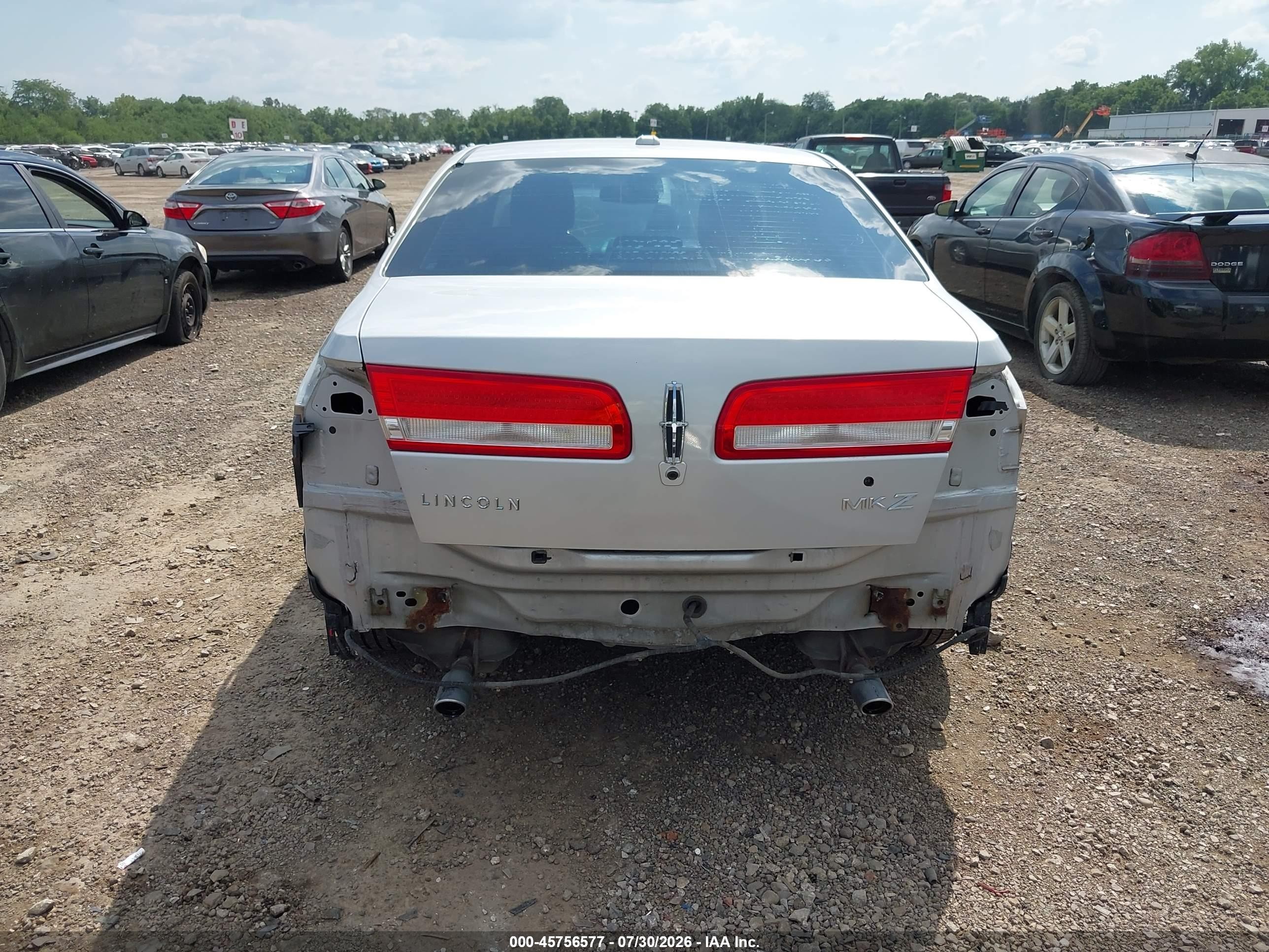 2010 Lincoln Mkz   Silver vin: 3LNHL2GC9AR641330