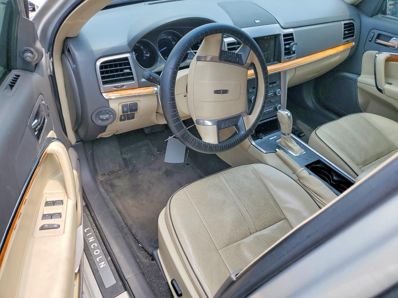 2010 Lincoln Mkz Серебряный vin: 3LNHL2GC9AR656958