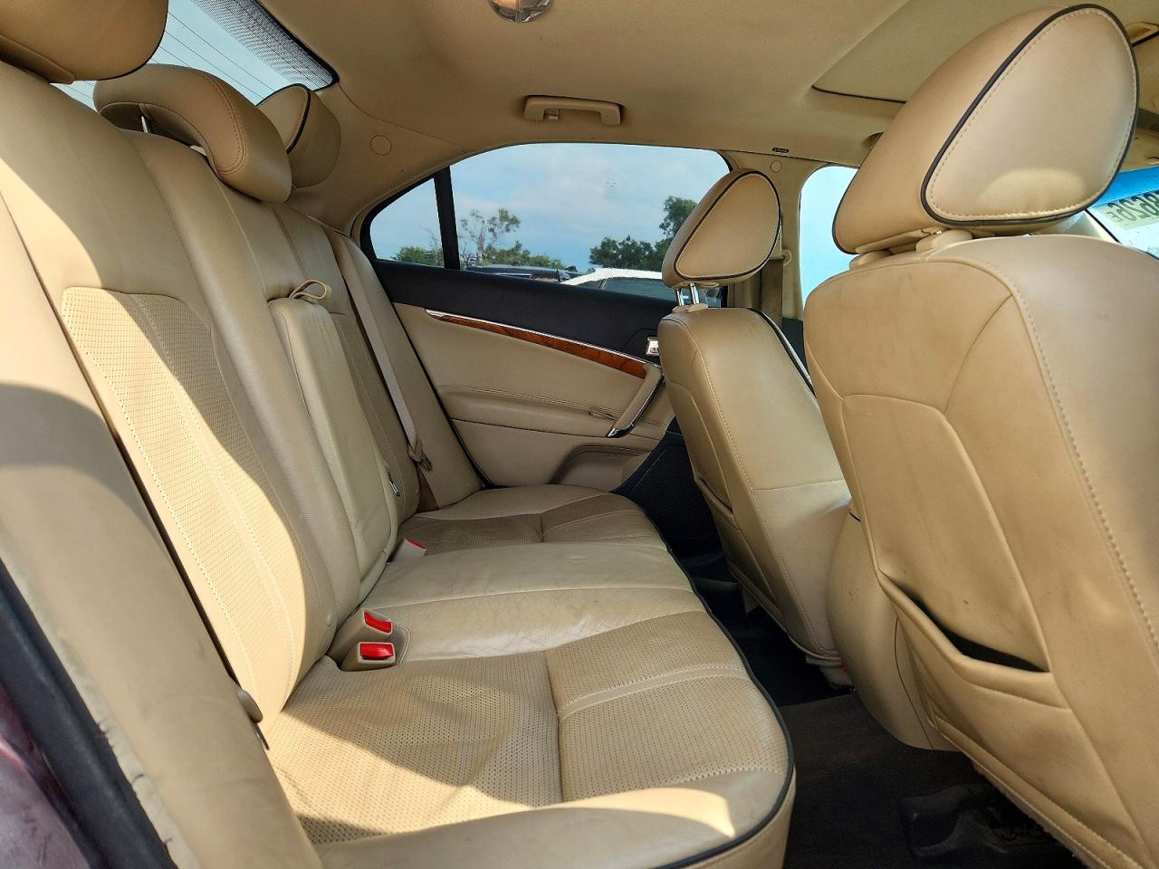 2011 Lincoln Mkz Burgundy vin: 3LNHL2GC9BR757466