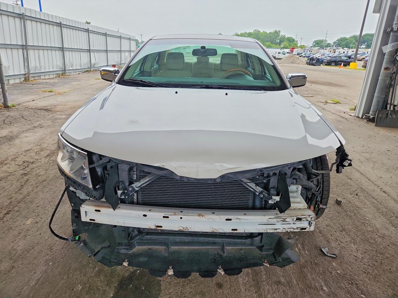 2011 Lincoln Mkz Select White vin: 3LNHL2GC9BR765132