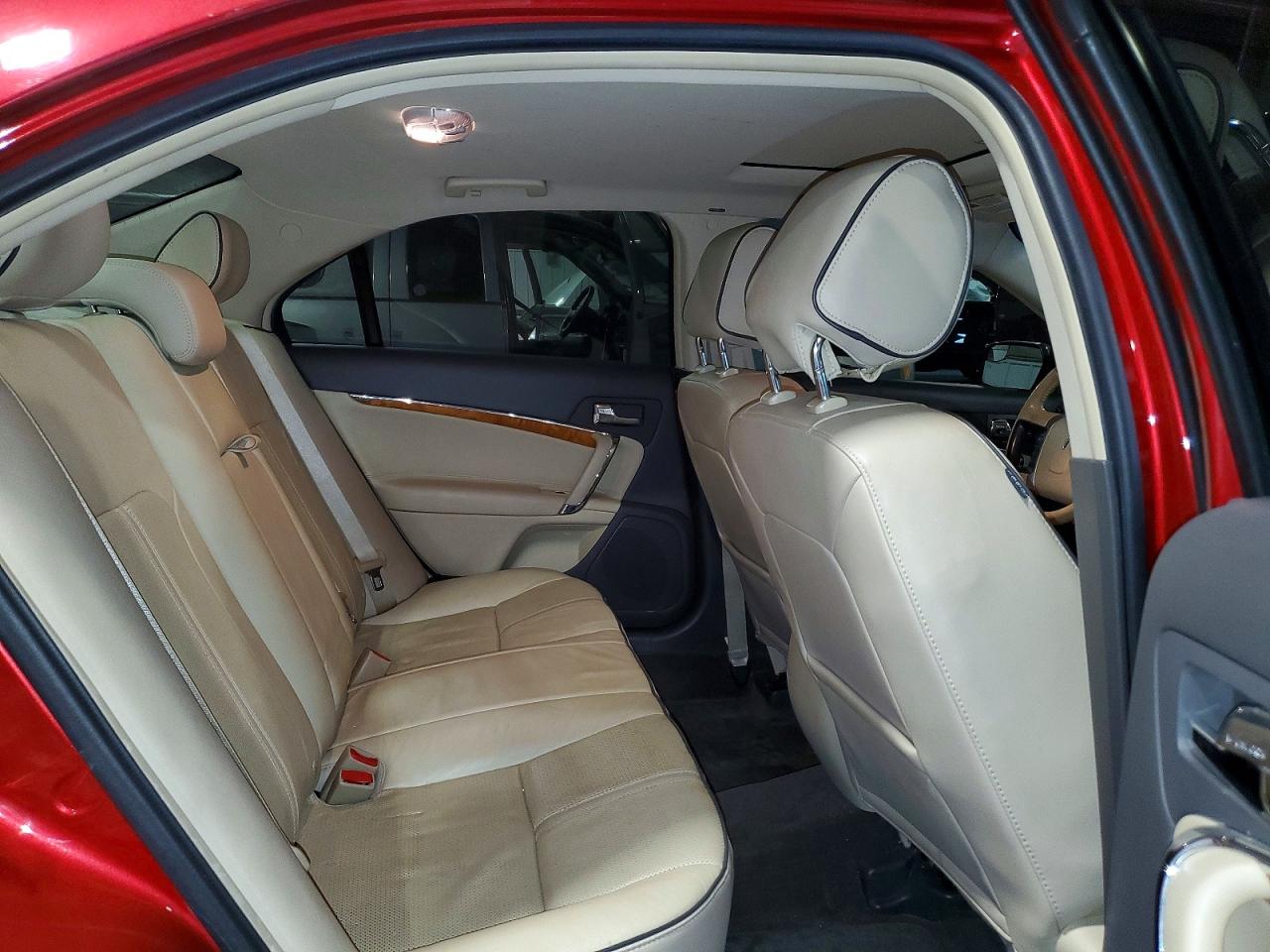 2011 Lincoln Mkz Red vin: 3LNHL2GC9BR775241