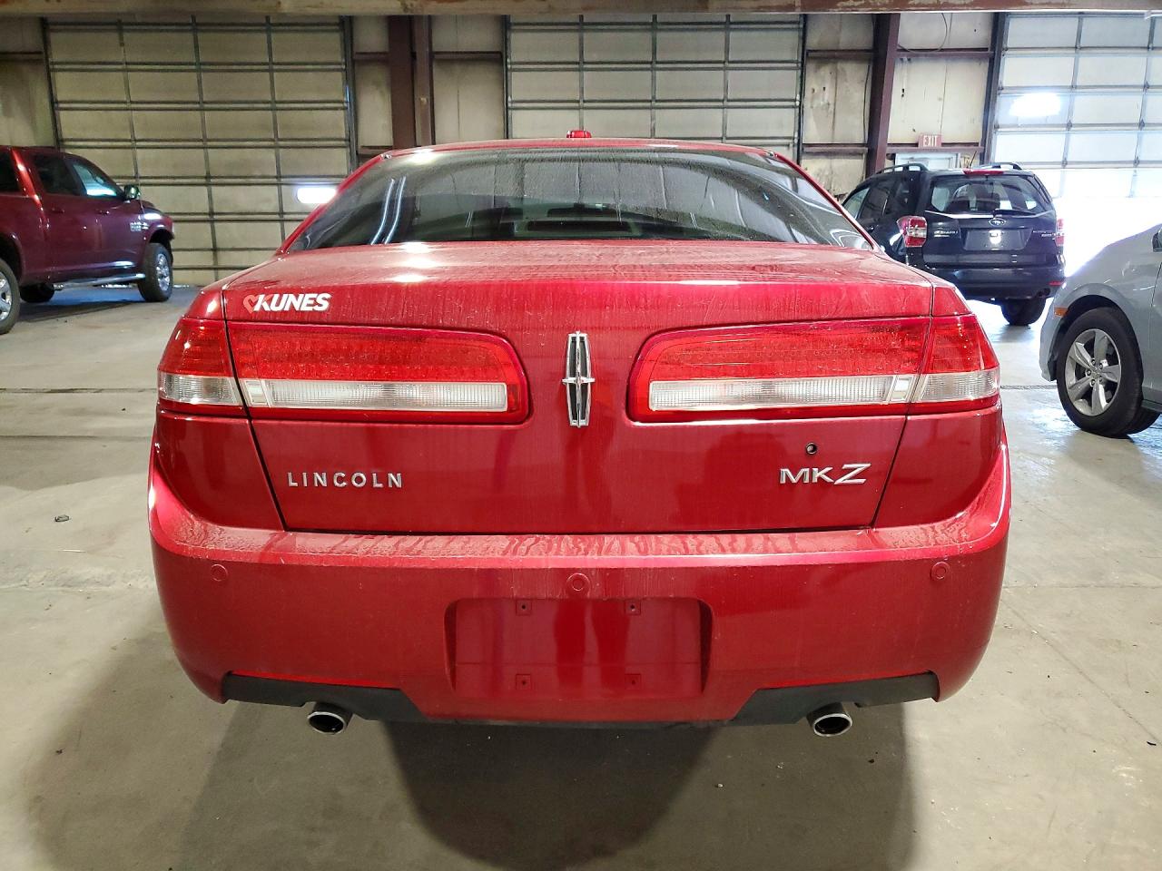 2011 Lincoln Mkz Red vin: 3LNHL2GC9BR775241