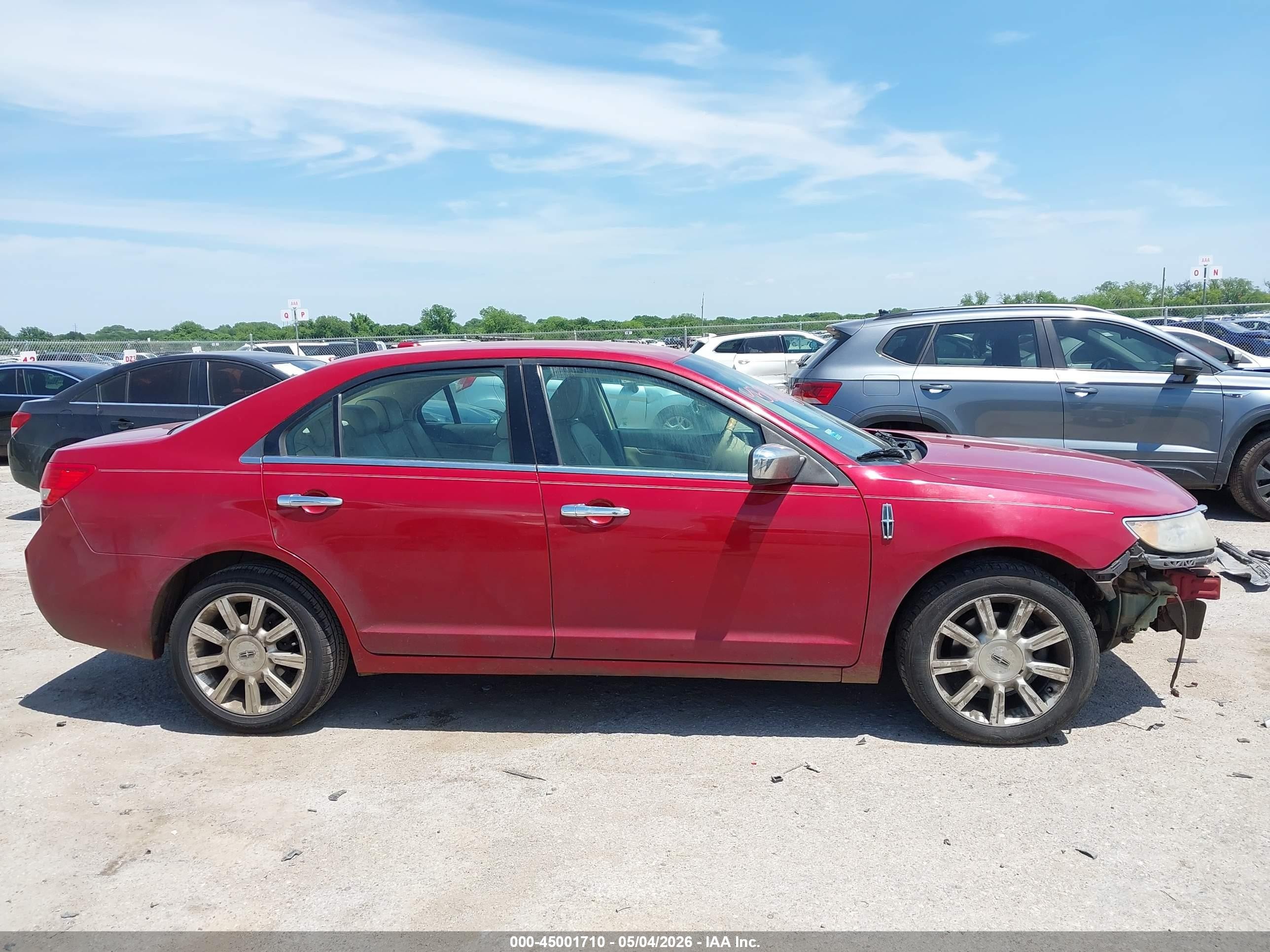 2010 Lincoln Mkz   Red vin: 3LNHL2GCXAR614055