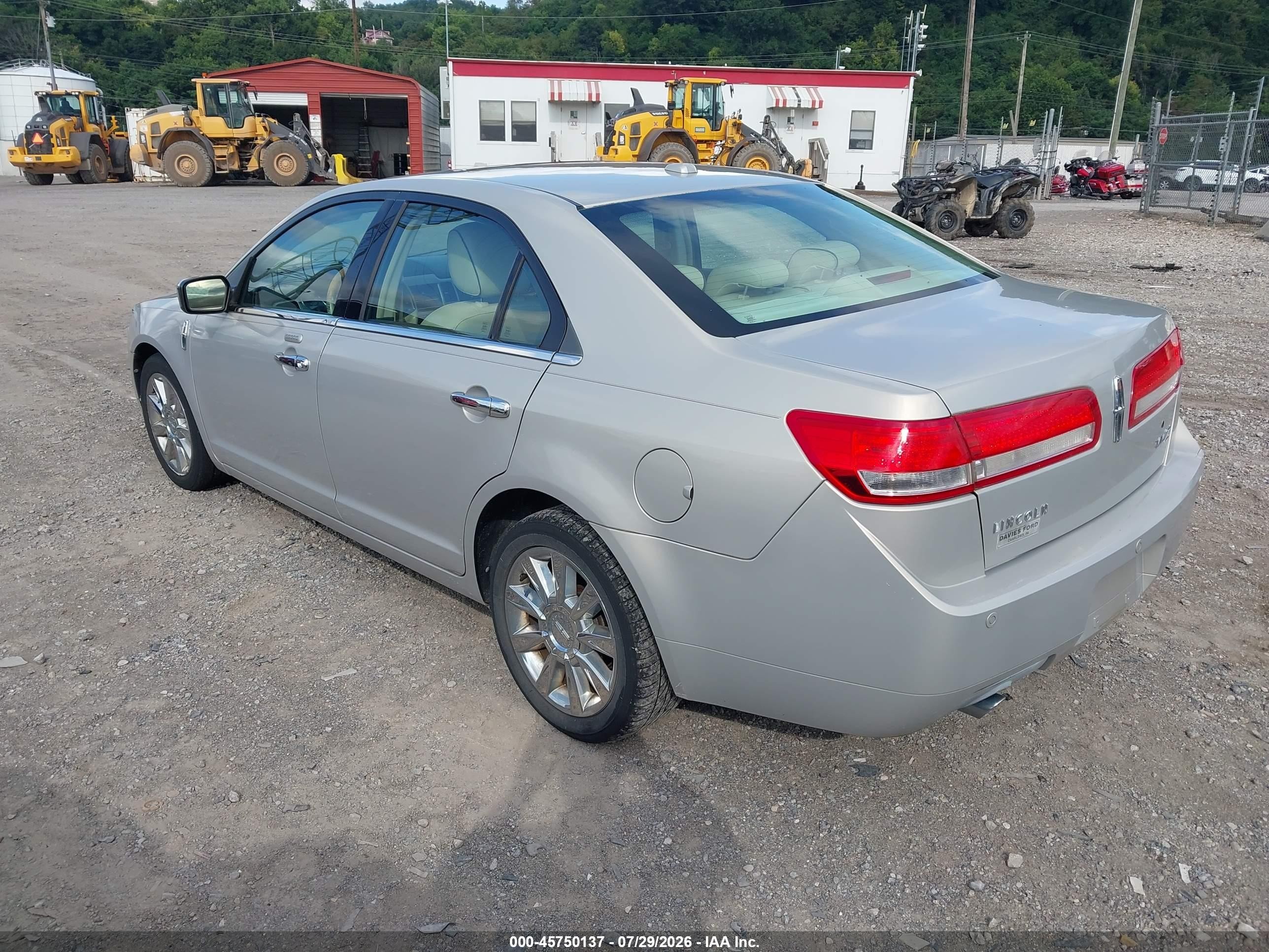 2010 Lincoln Mkz   Gold vin: 3LNHL2GCXAR654507