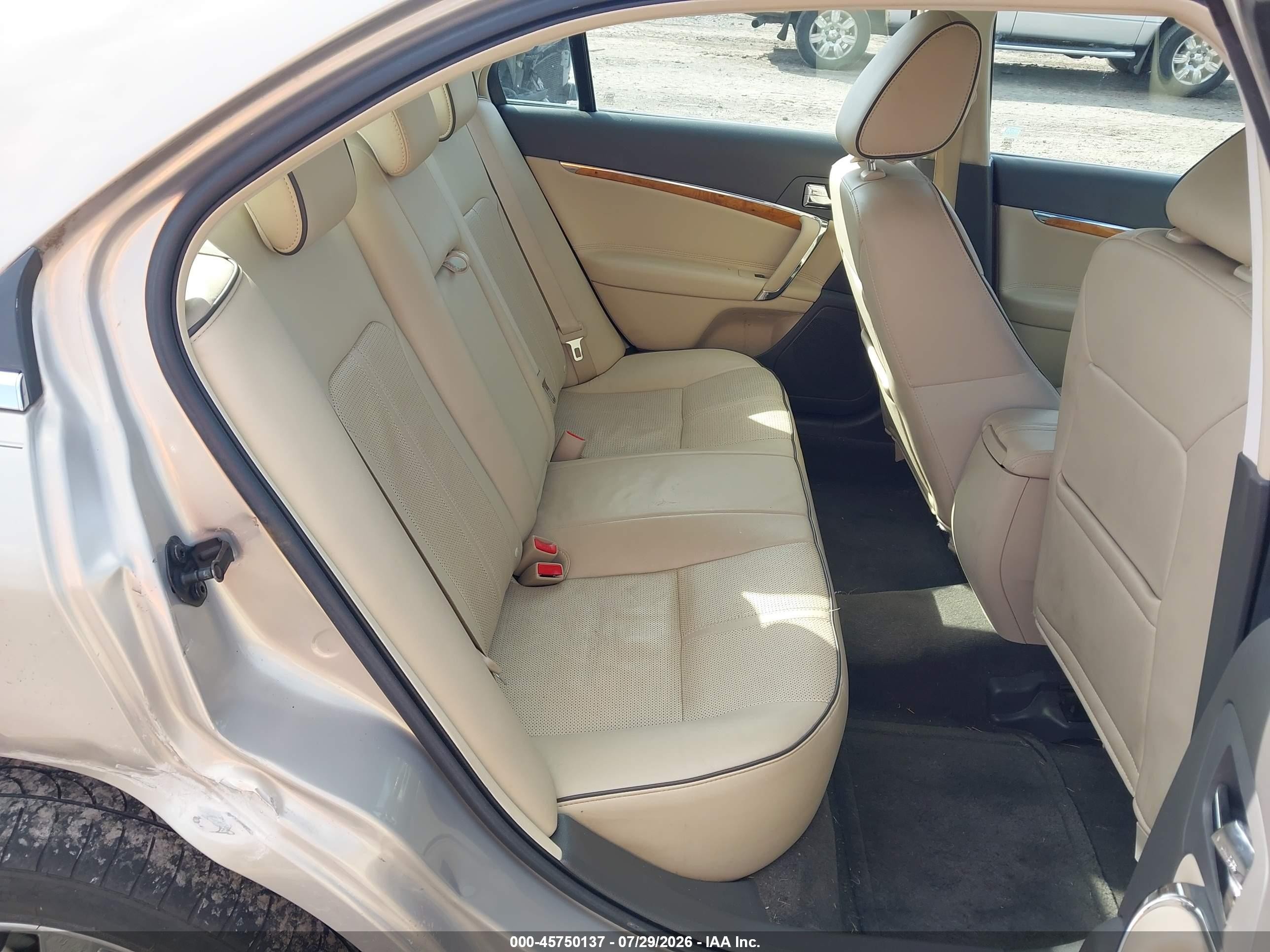 2010 Lincoln Mkz   Gold vin: 3LNHL2GCXAR654507