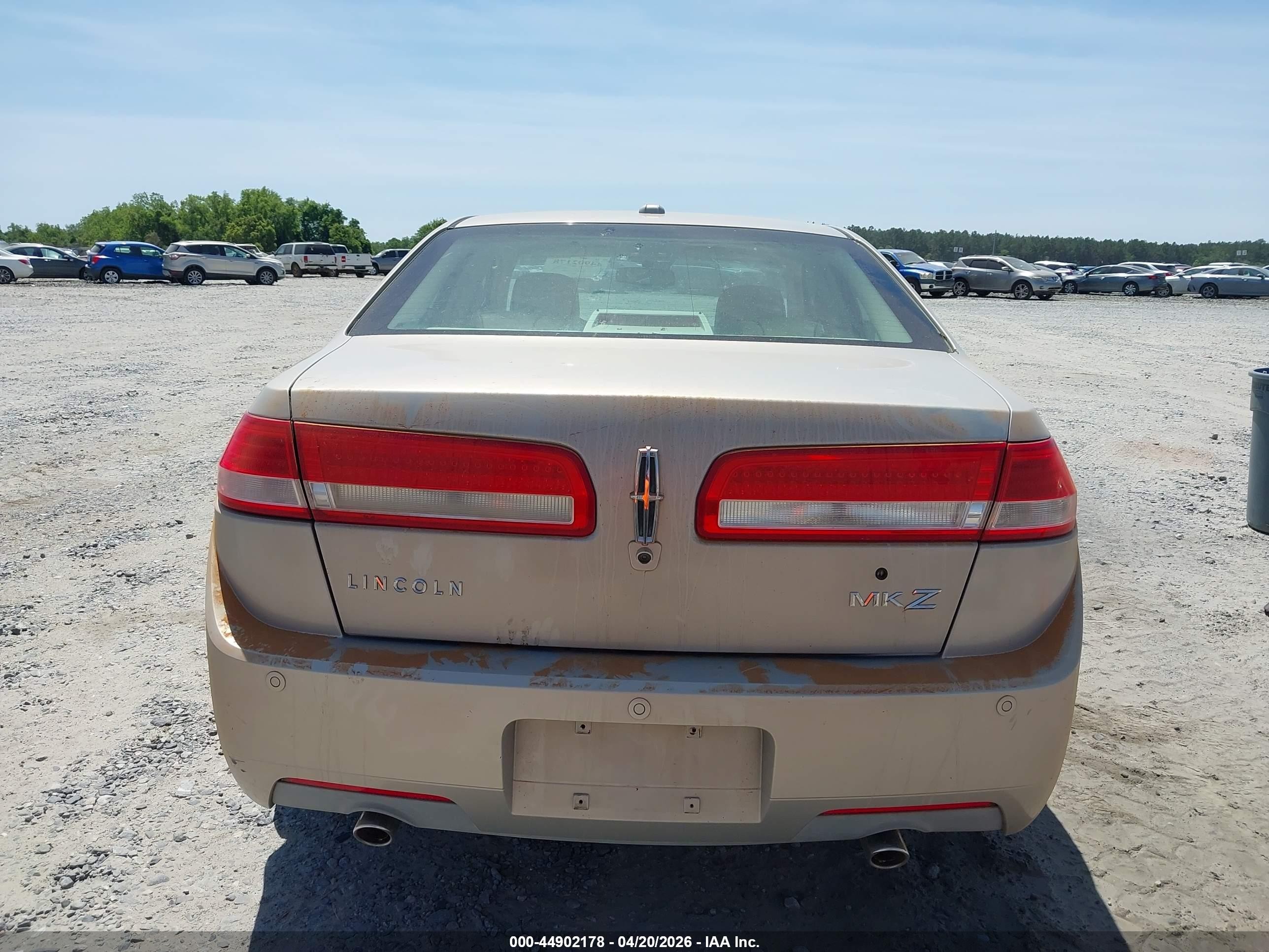 2010 Lincoln Mkz   Silver vin: 3LNHL2GCXAR750542