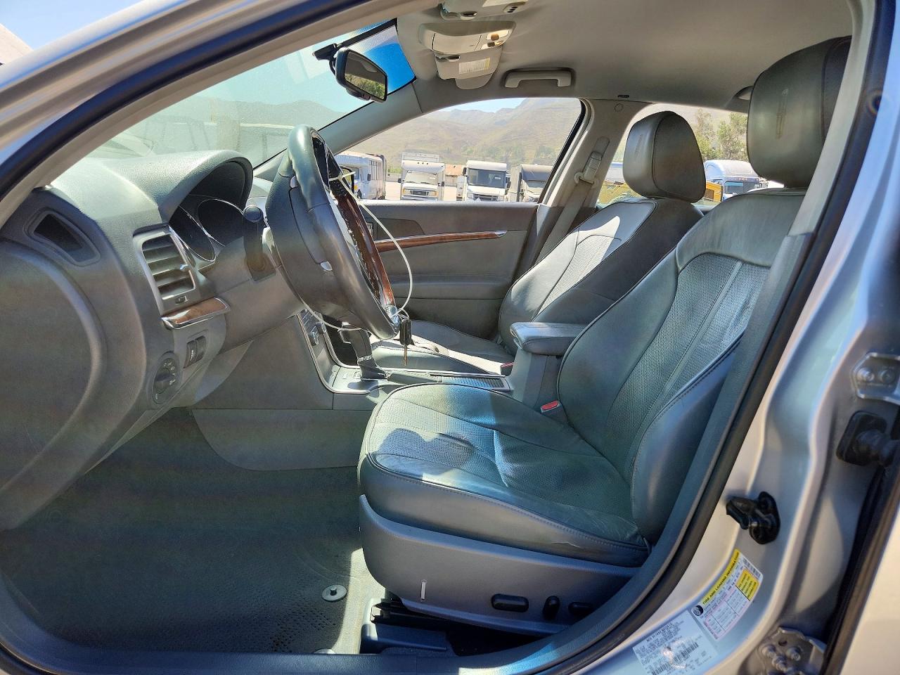 2010 Lincoln Mkz Silver vin: 3LNHL2GCXAR752601