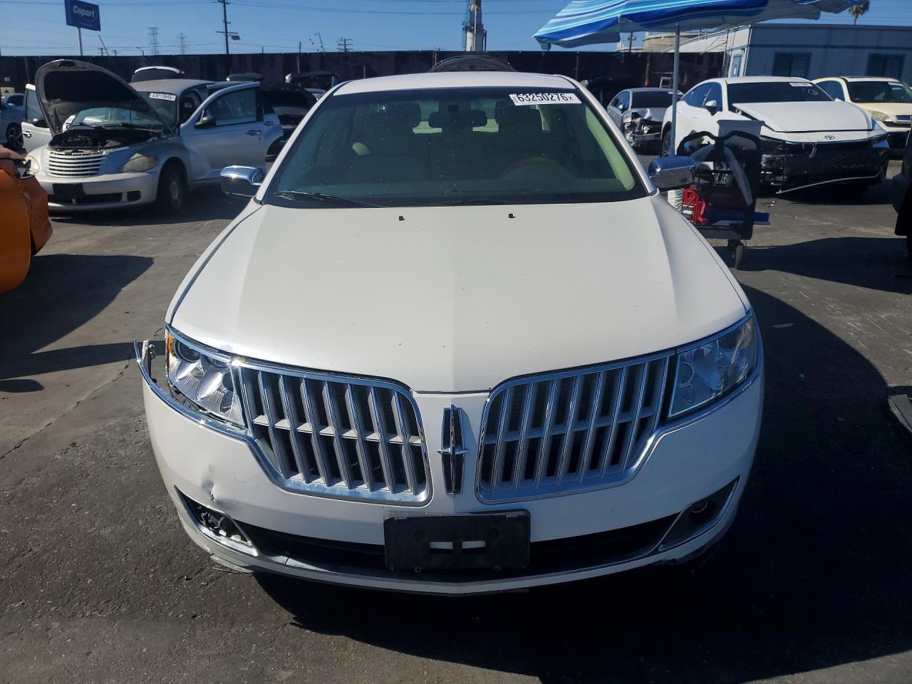 2011 Lincoln Mkz White vin: 3LNHL2GCXBR765186