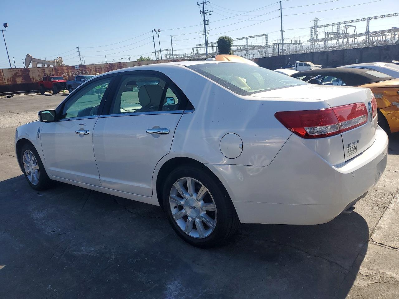 2011 Lincoln Mkz White vin: 3LNHL2GCXBR765186